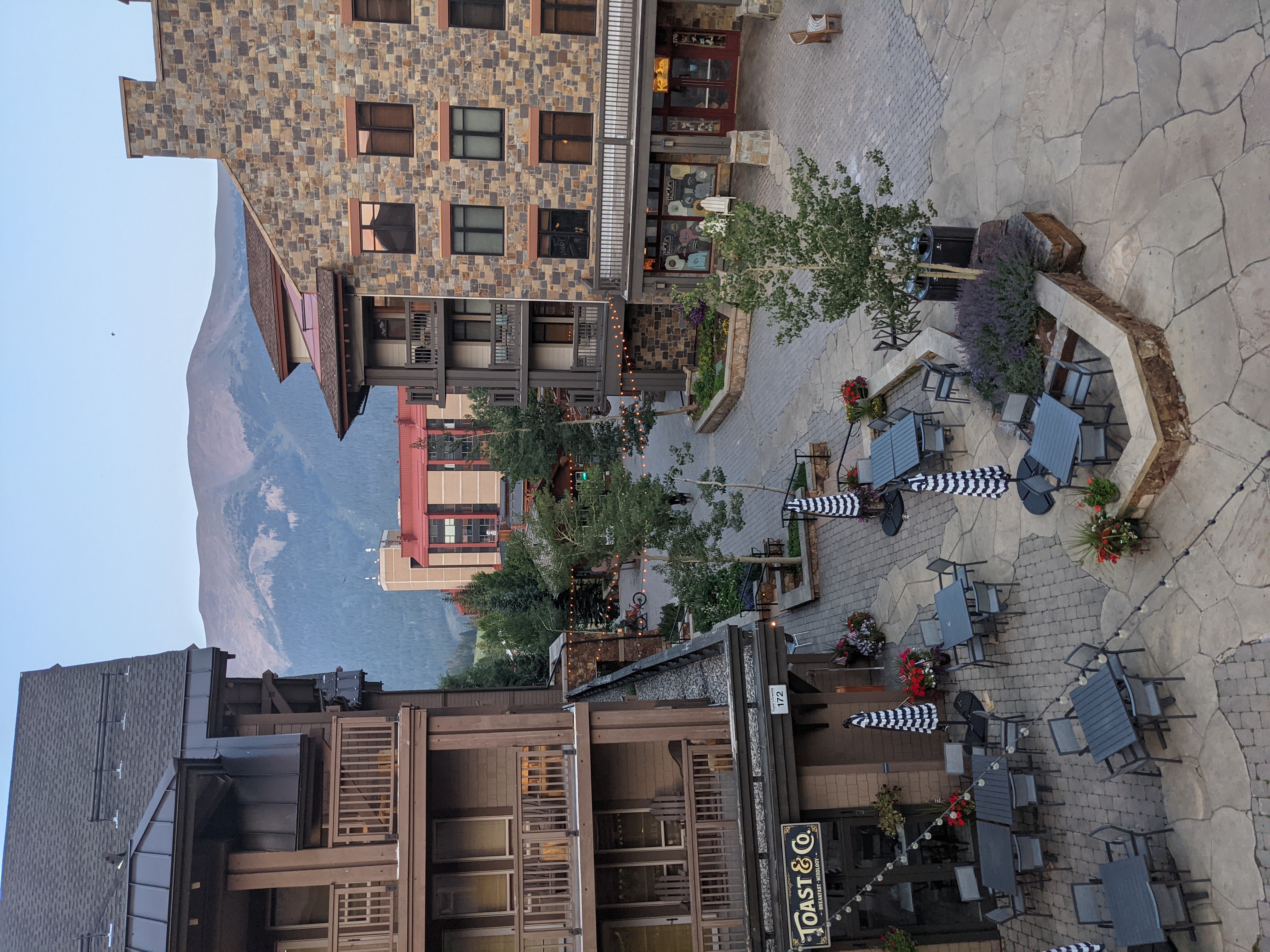 PXL 20210805 015907931