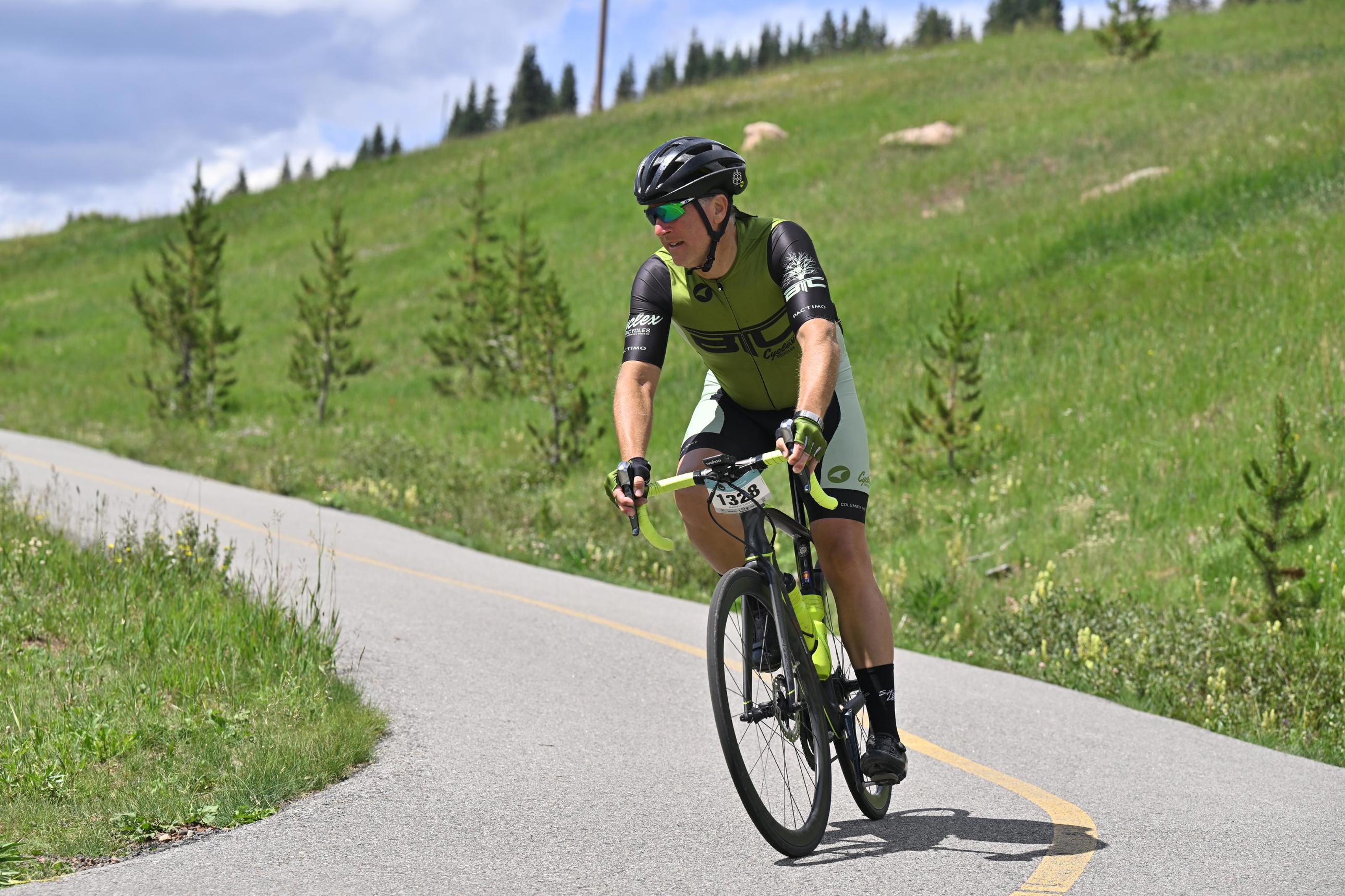 11 m FPIX 3 01156337 DIGITAL HIGHRES 7051 030043 31304182