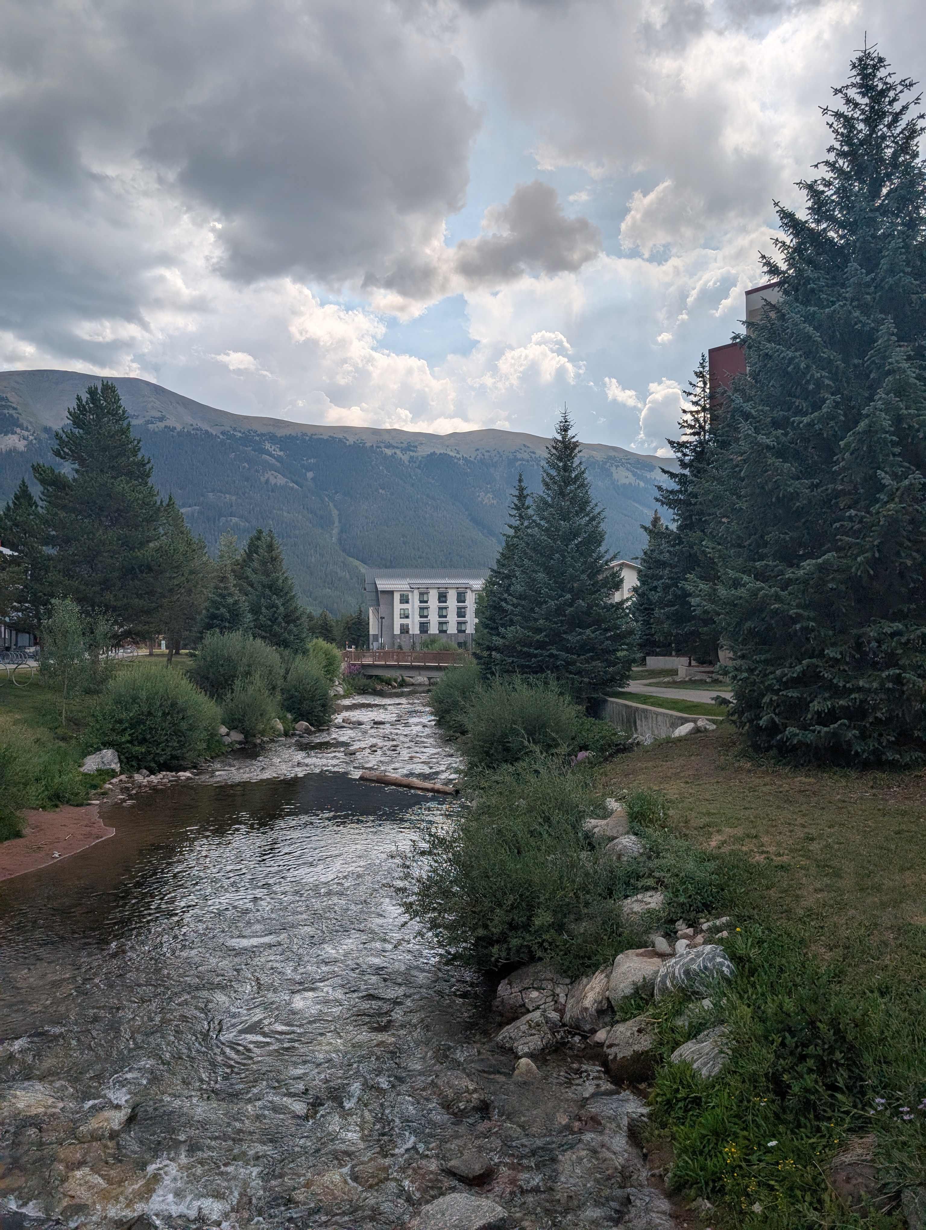 PXL 20250730 164420493