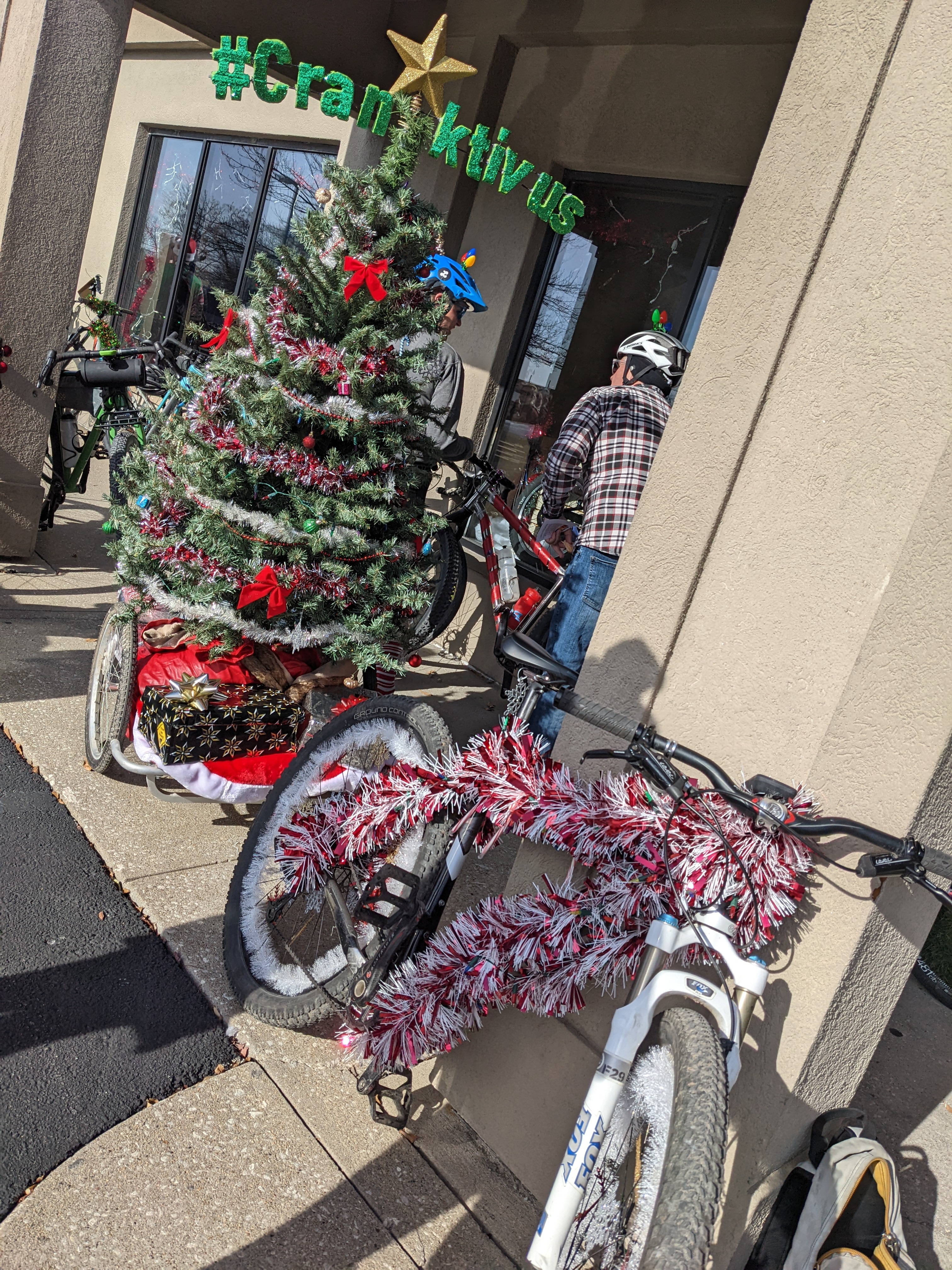 PXL 20211204 175240980