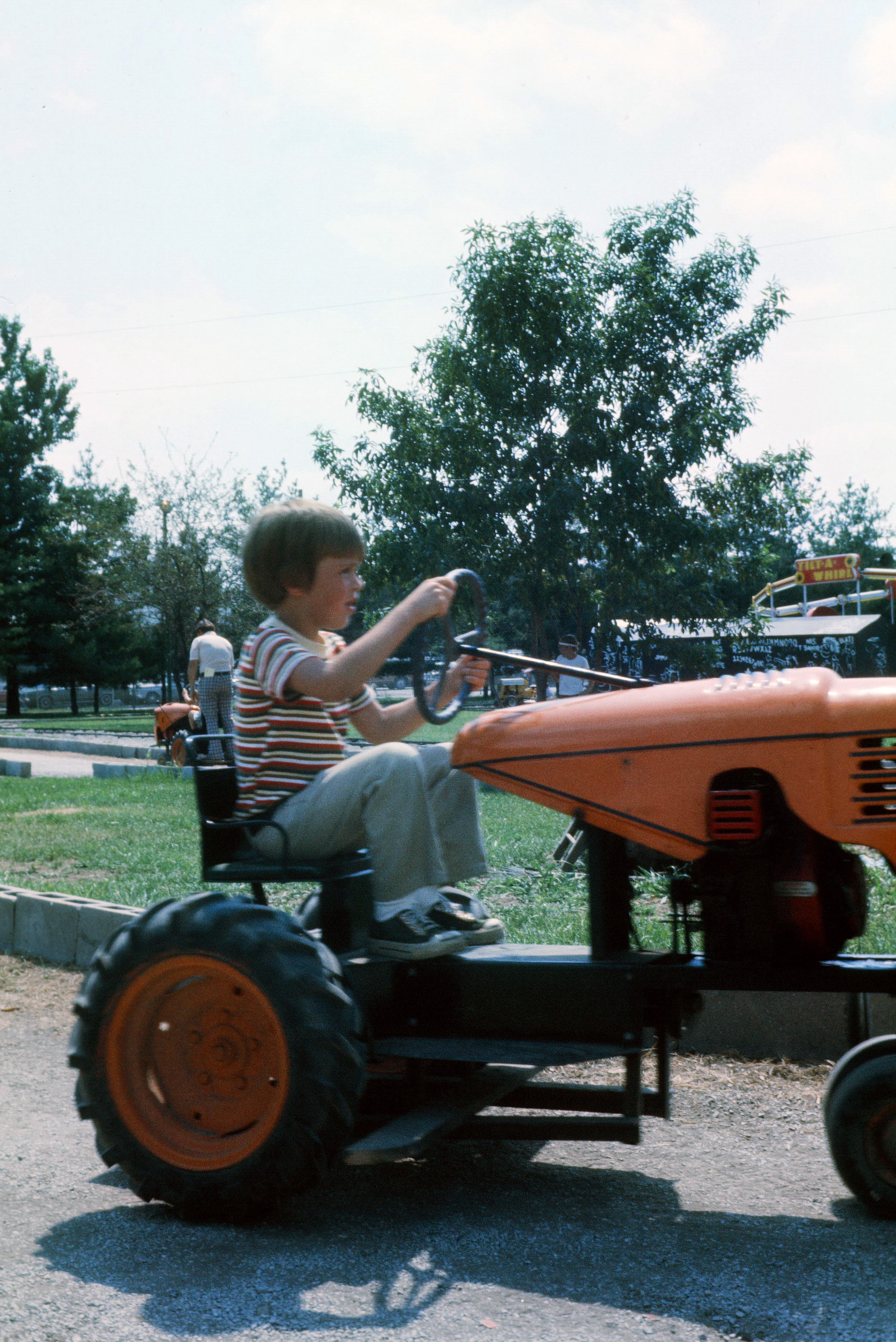 00562 s 15amyghxq60562