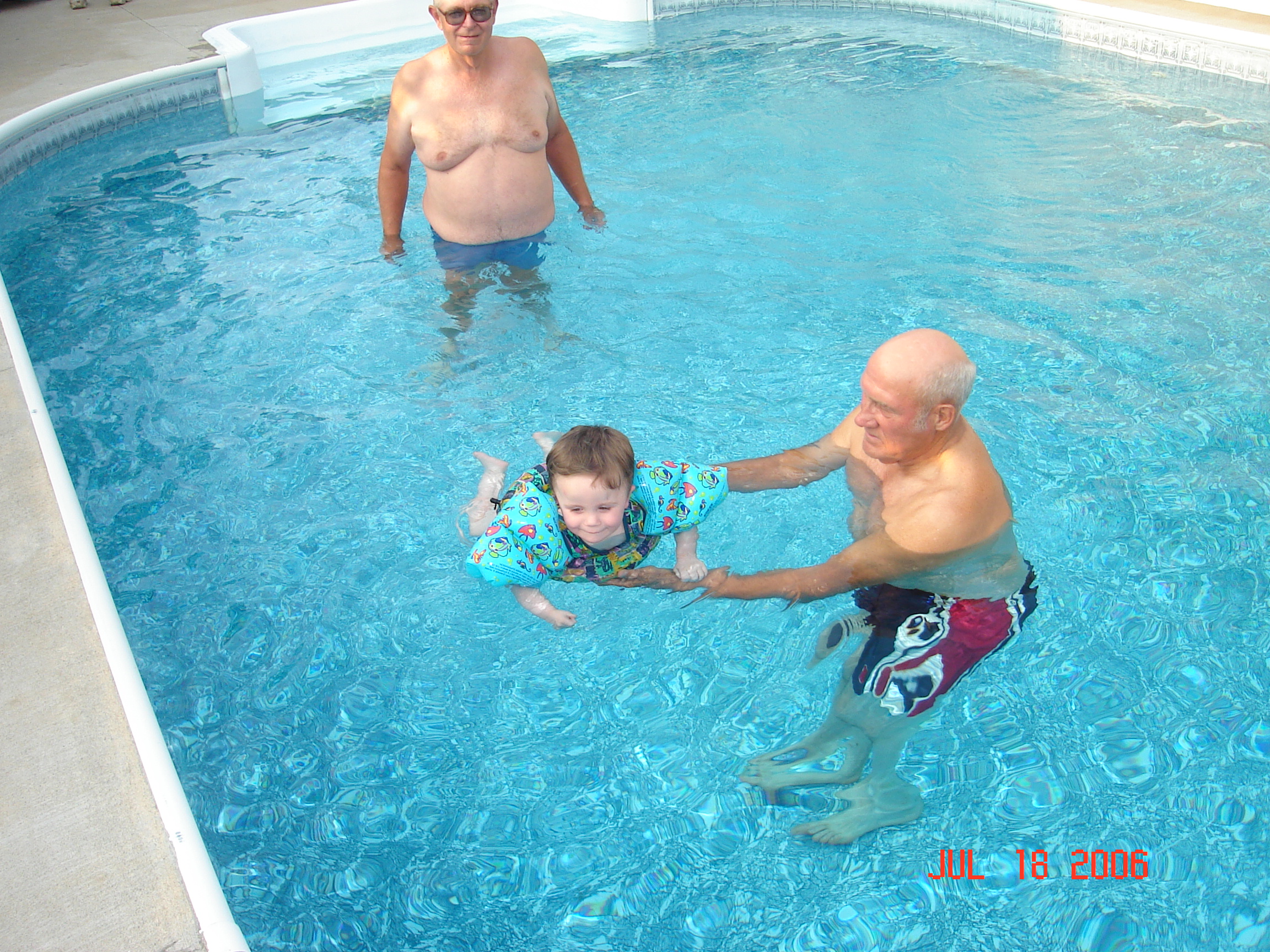 Thomas Swimming 2