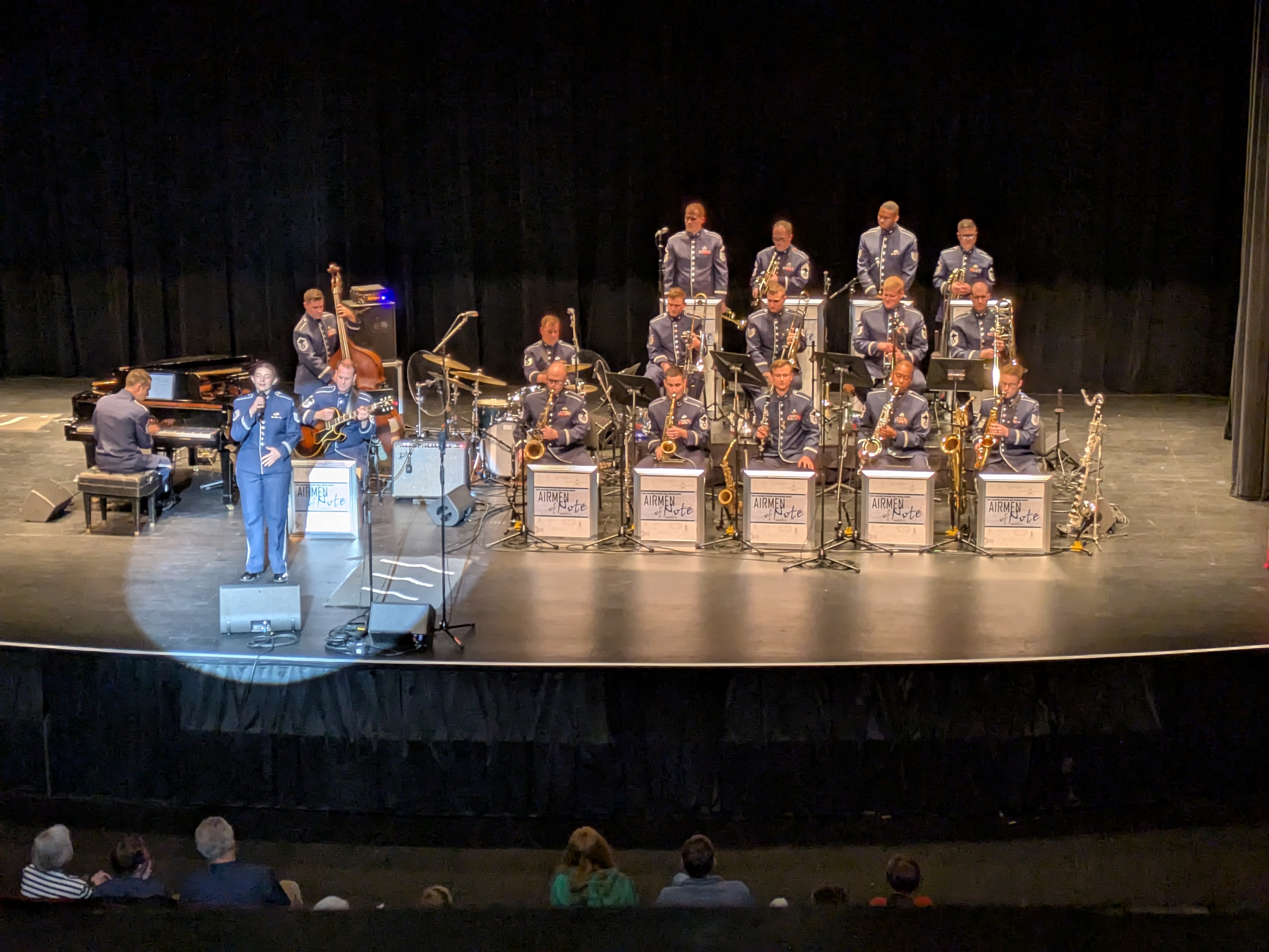 PXL 20250503 012400074.RAW 01.MP.COVER