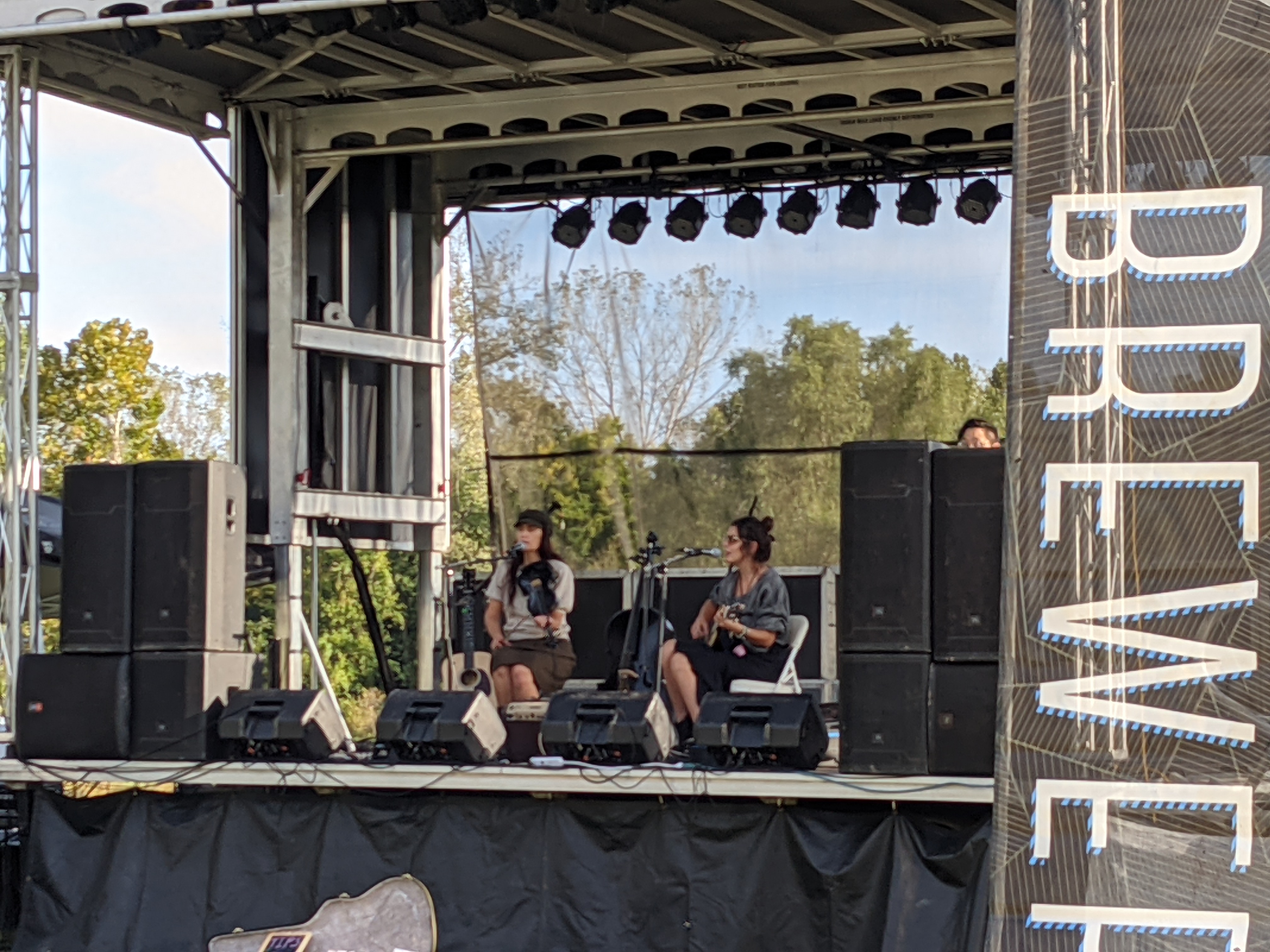 PXL 20211001 221228257