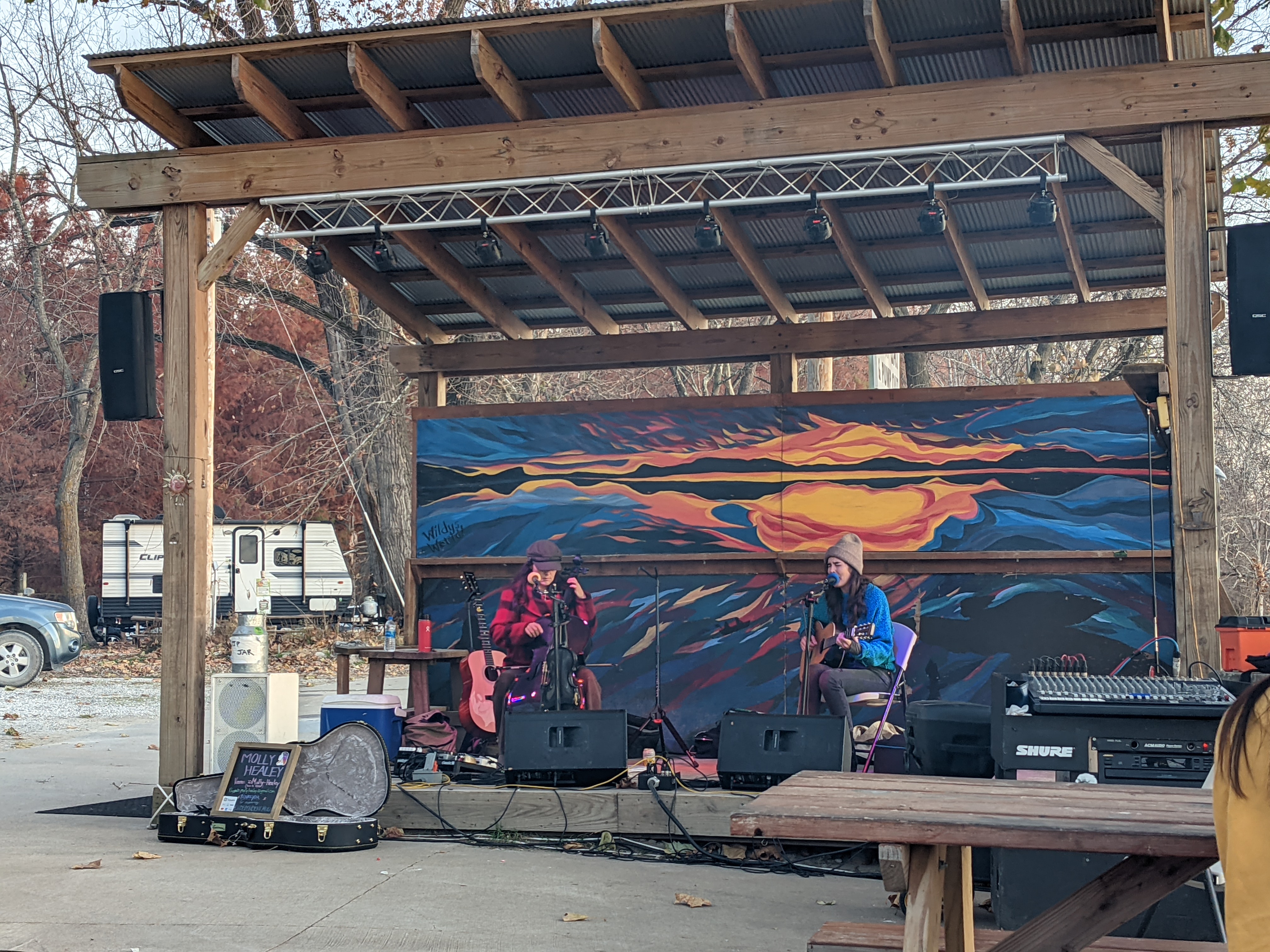 PXL 20211121 224601007