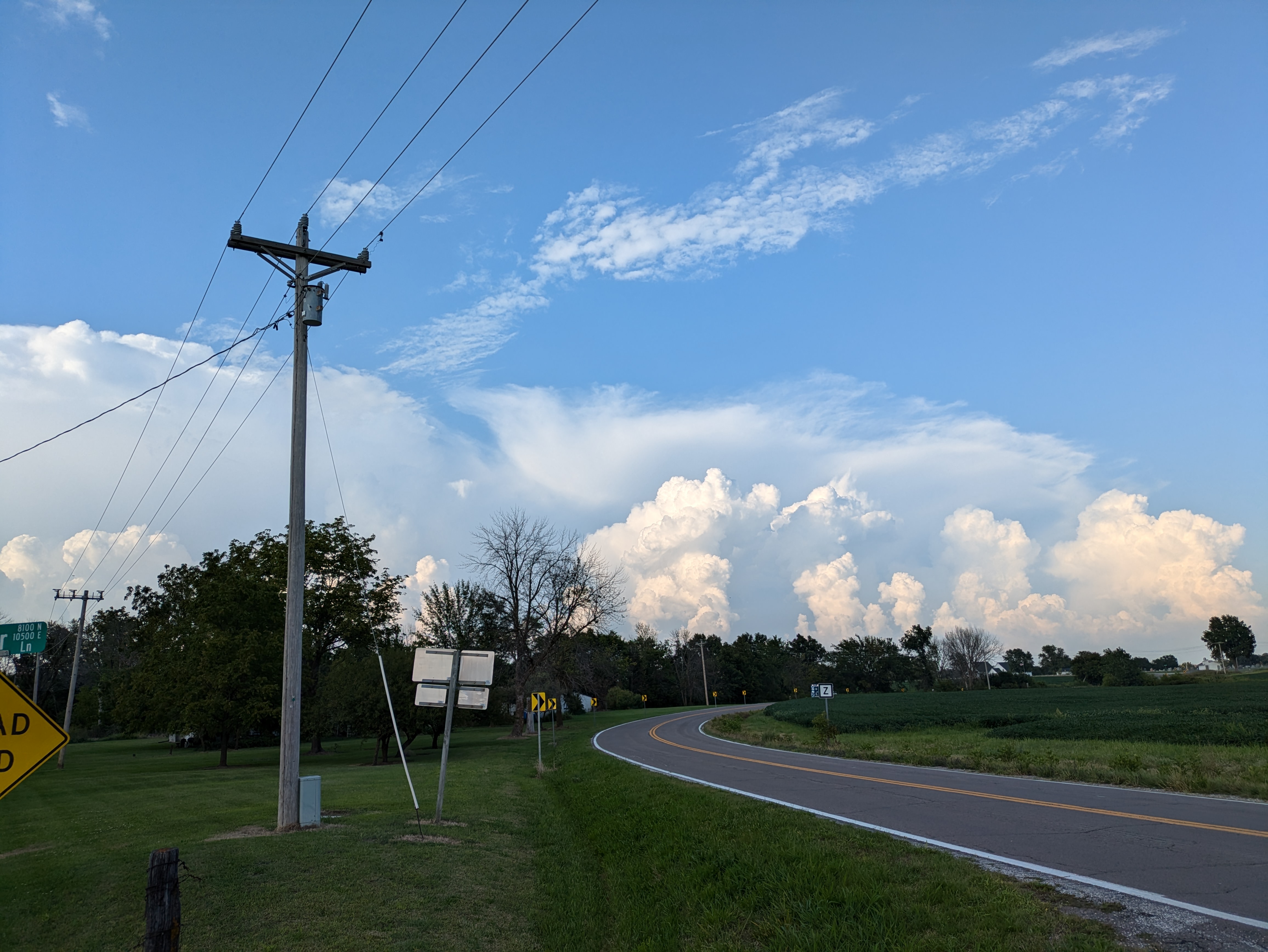 PXL 20240827 225924135