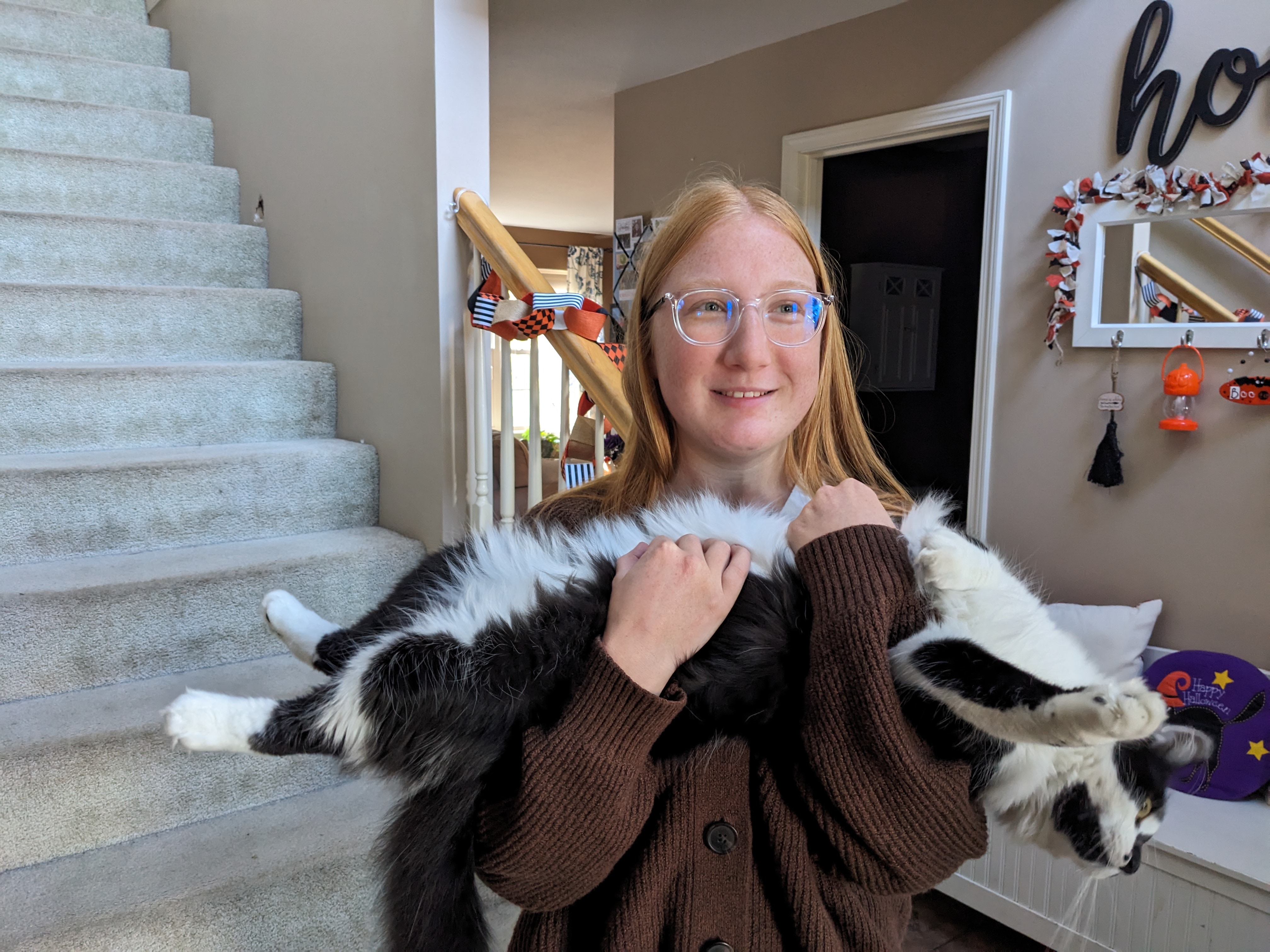 PXL 20231031 215556918