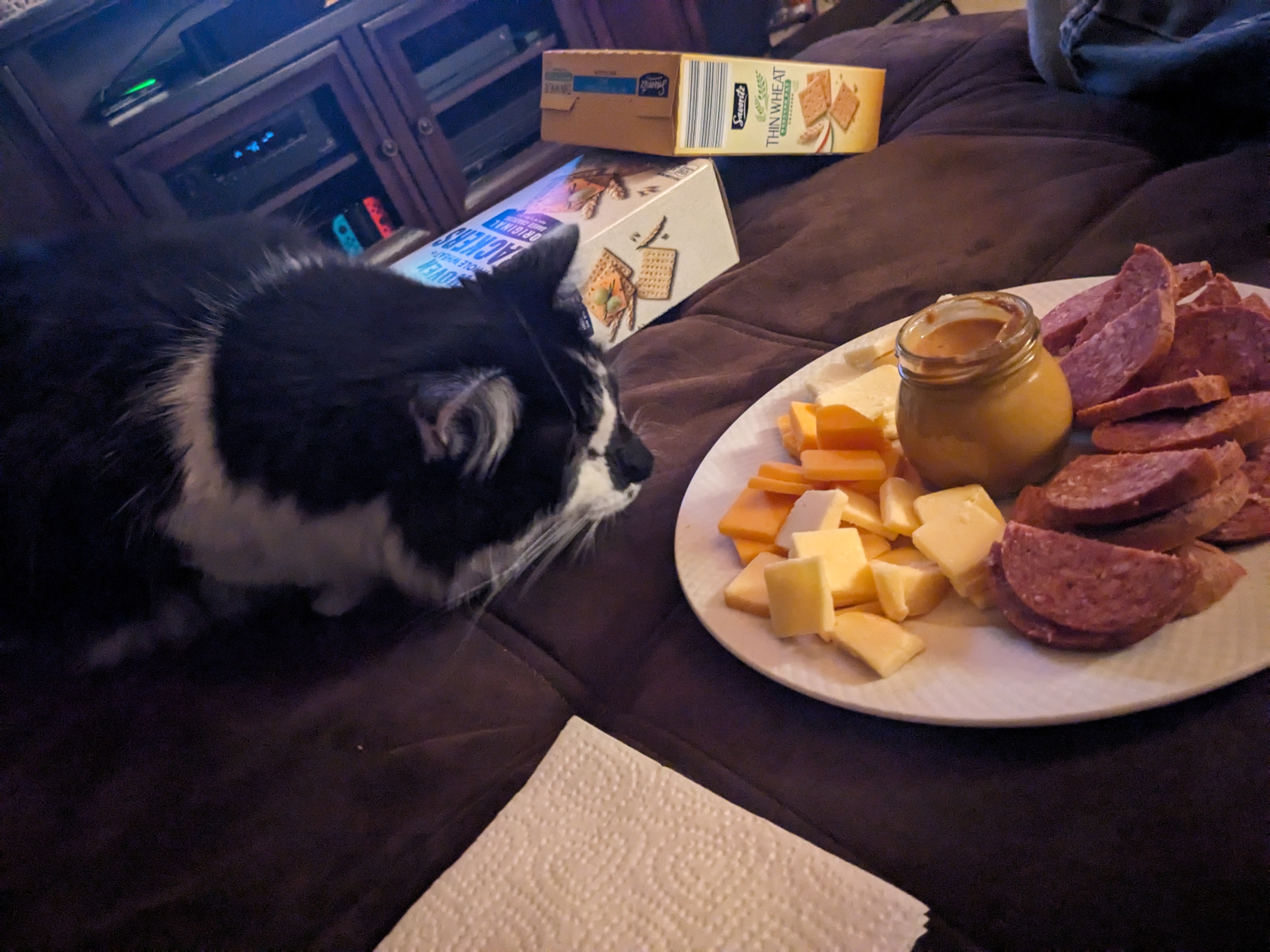 PXL 20241109 004019315