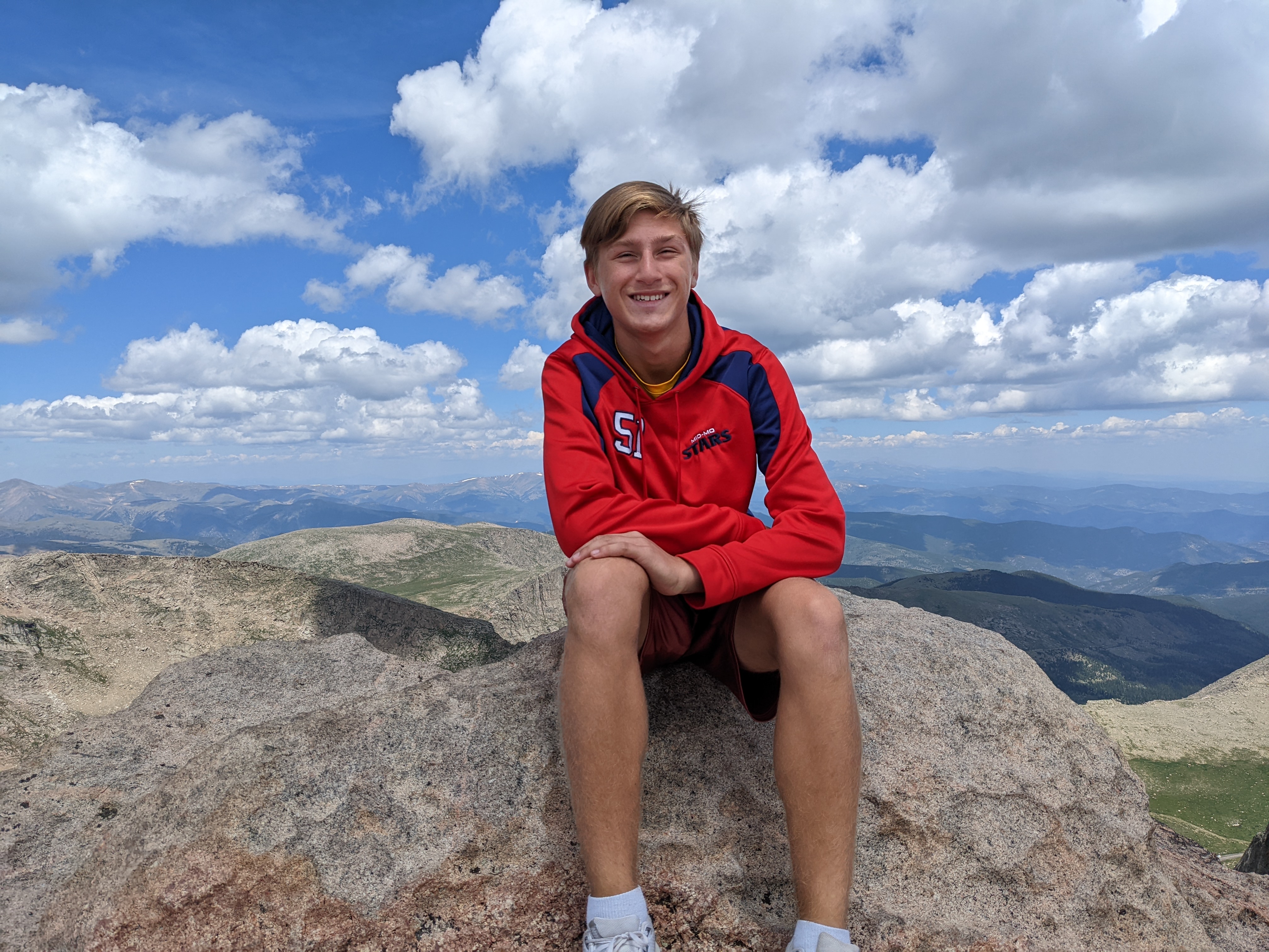 PXL 20220804 182430562.MP