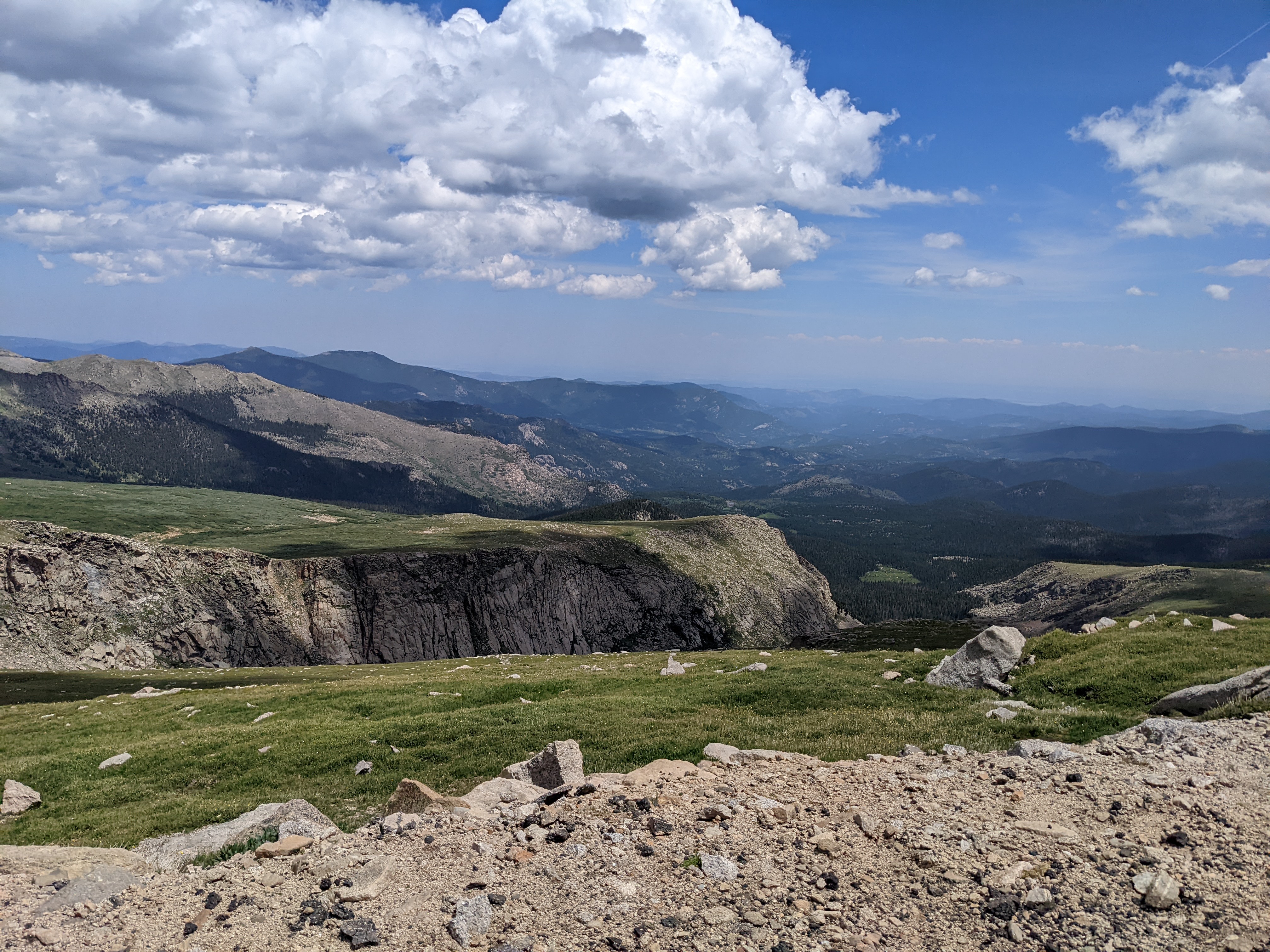 PXL 20220804 190401206