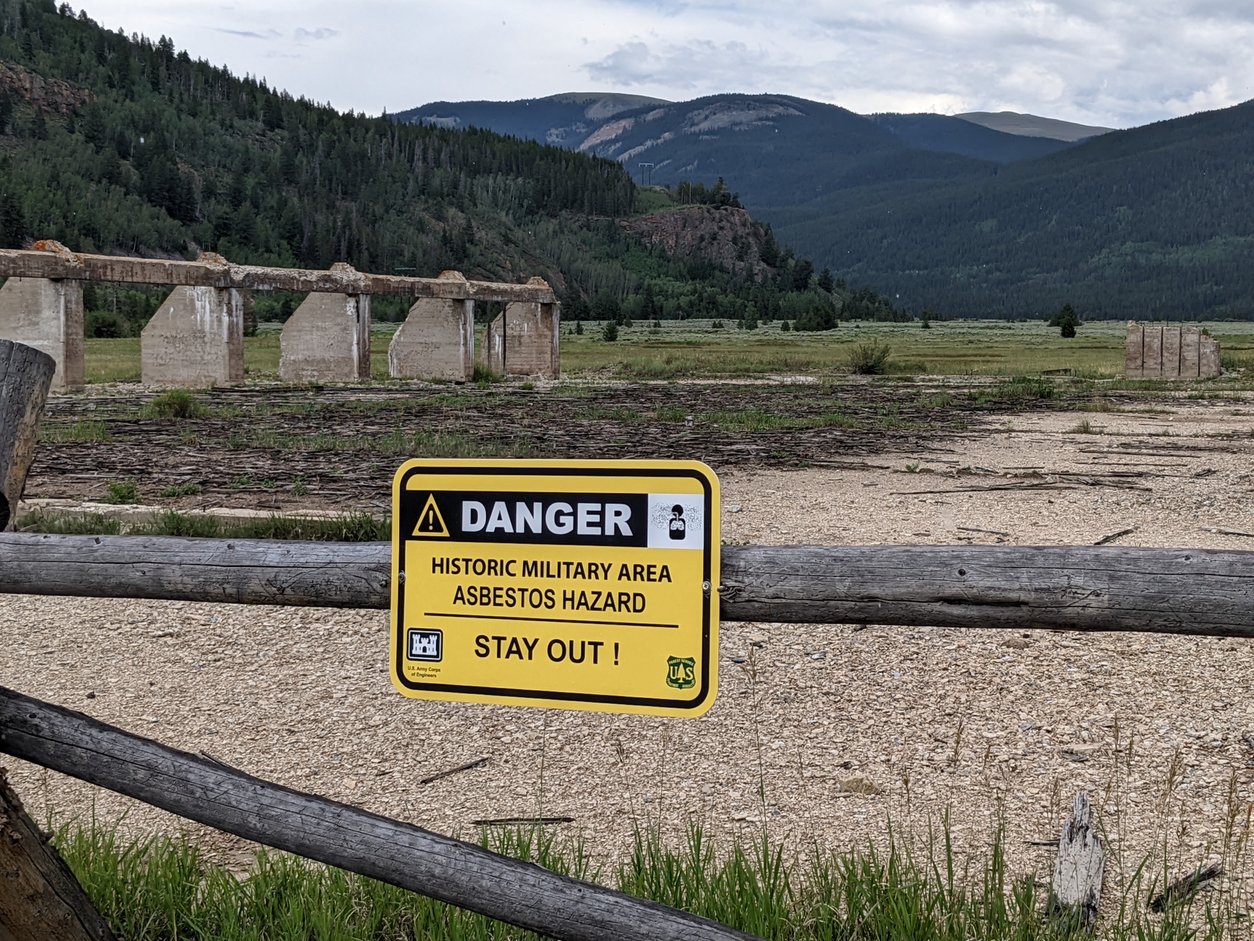 PXL 20220805 204241483