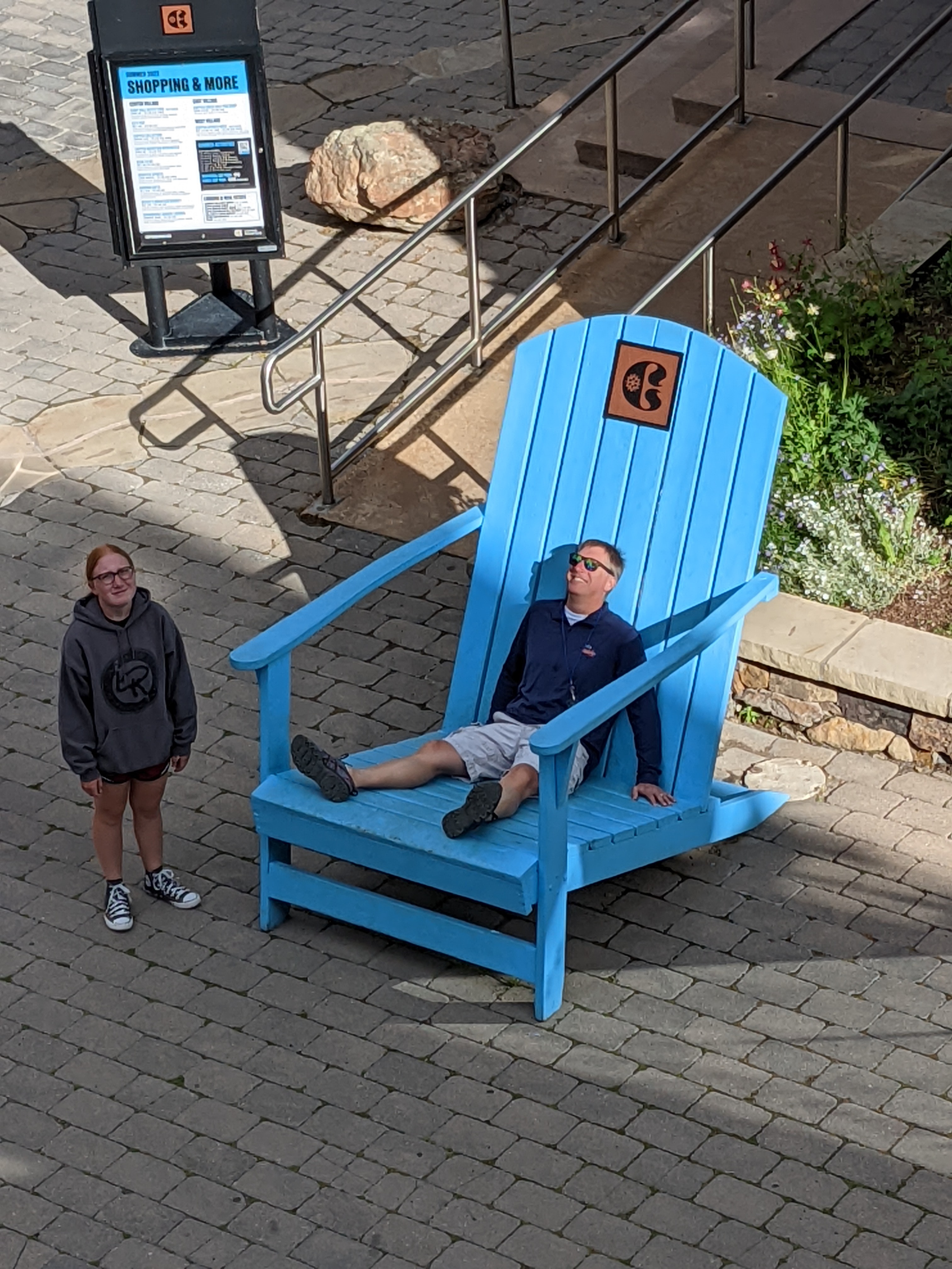 PXL 20220808 231910281