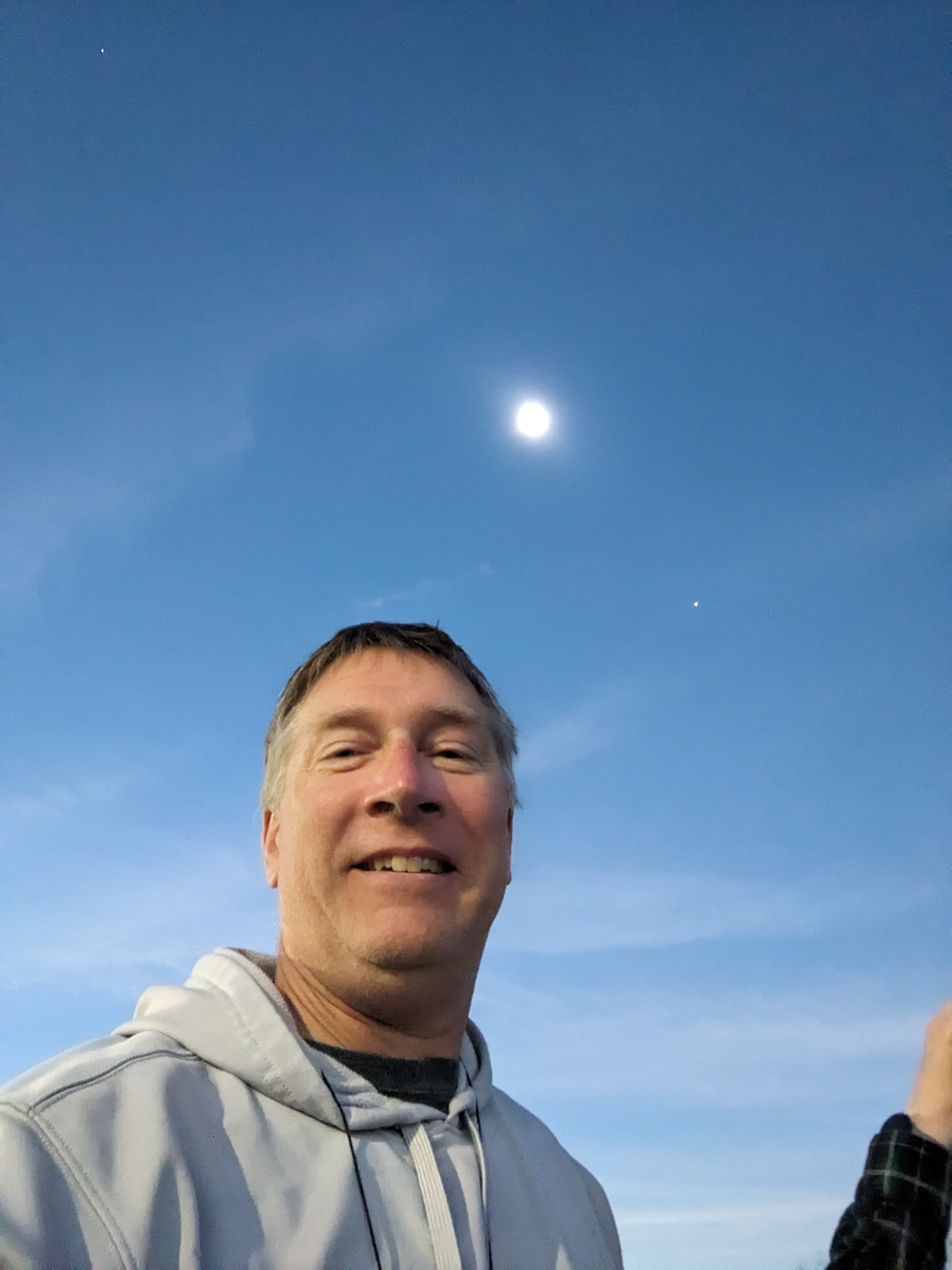 PXL 20240408 185847356.MP