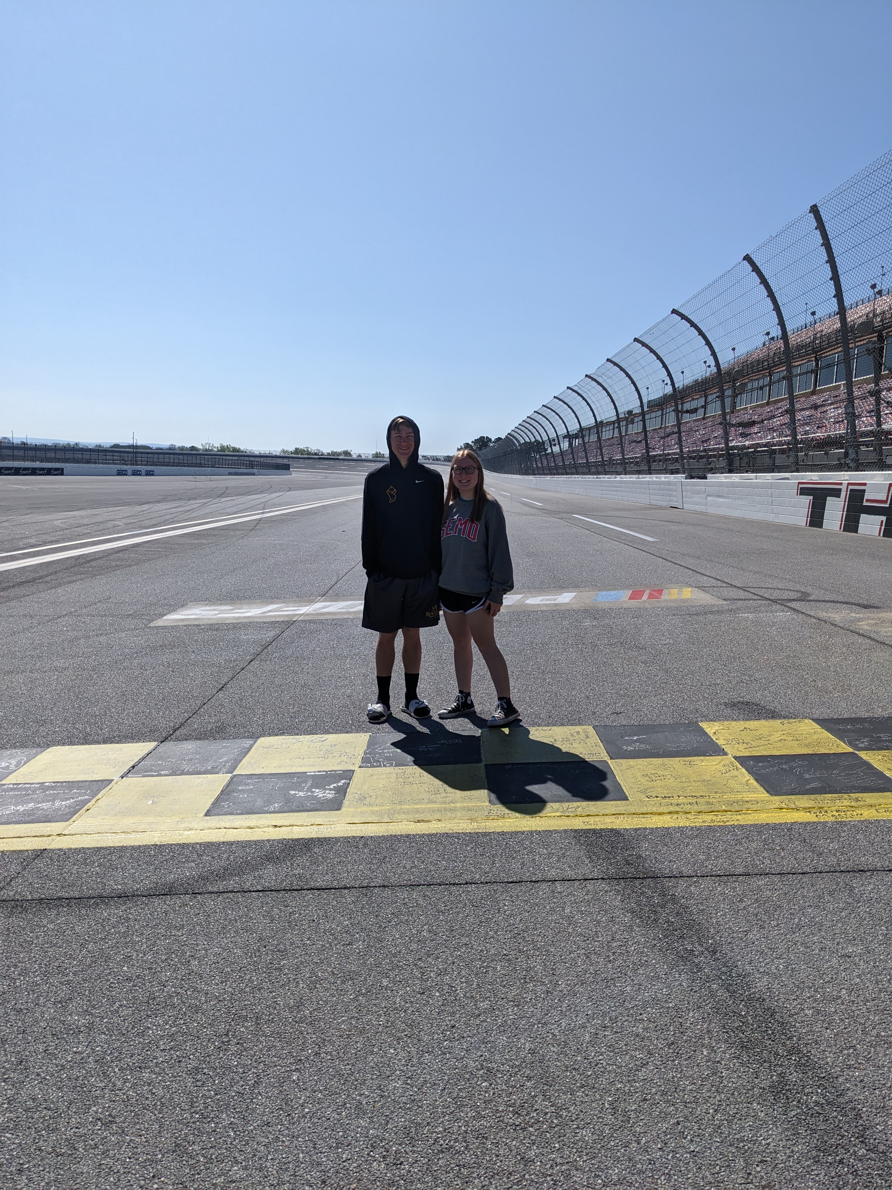 PXL 20230330 151359930