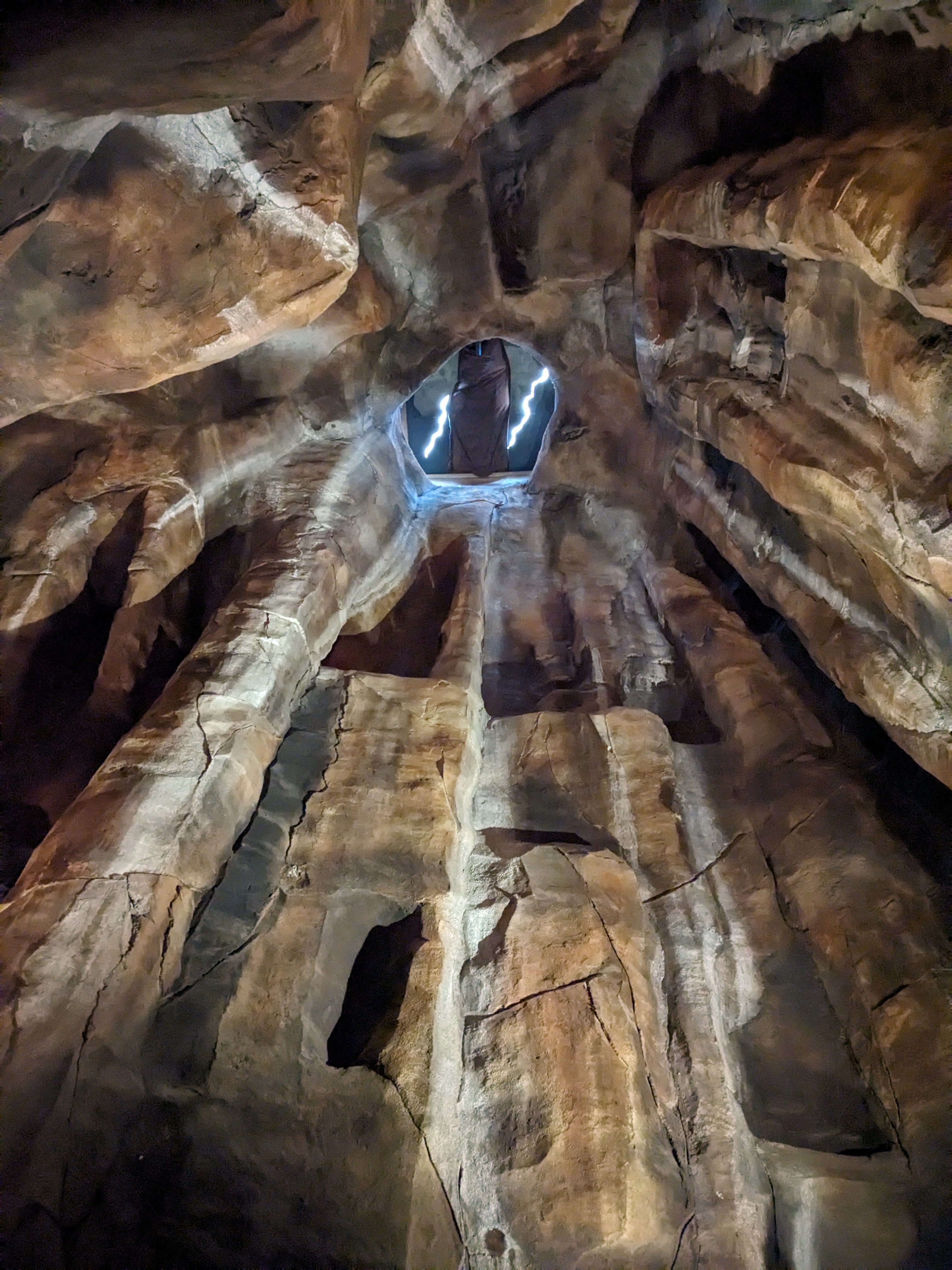 PXL 20240327 195350618