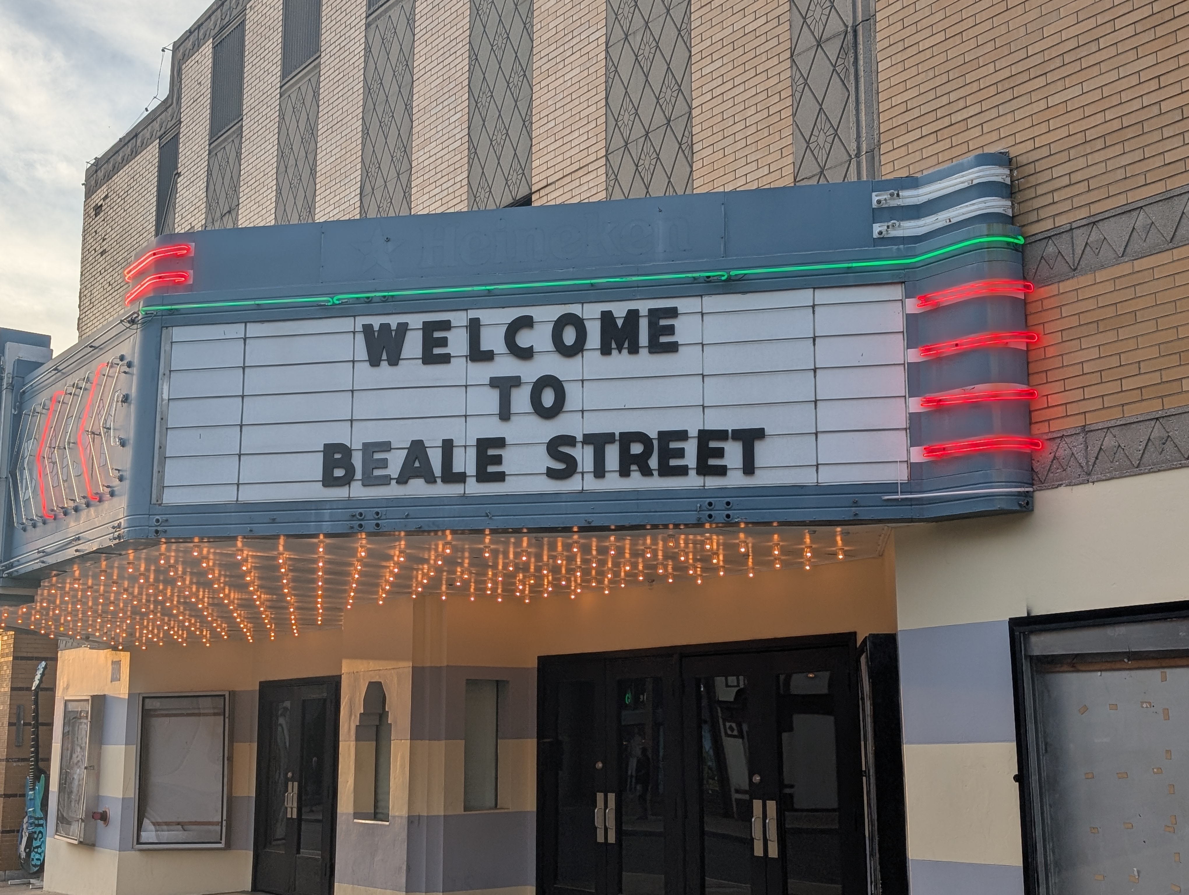 PXL 20250327 235332600