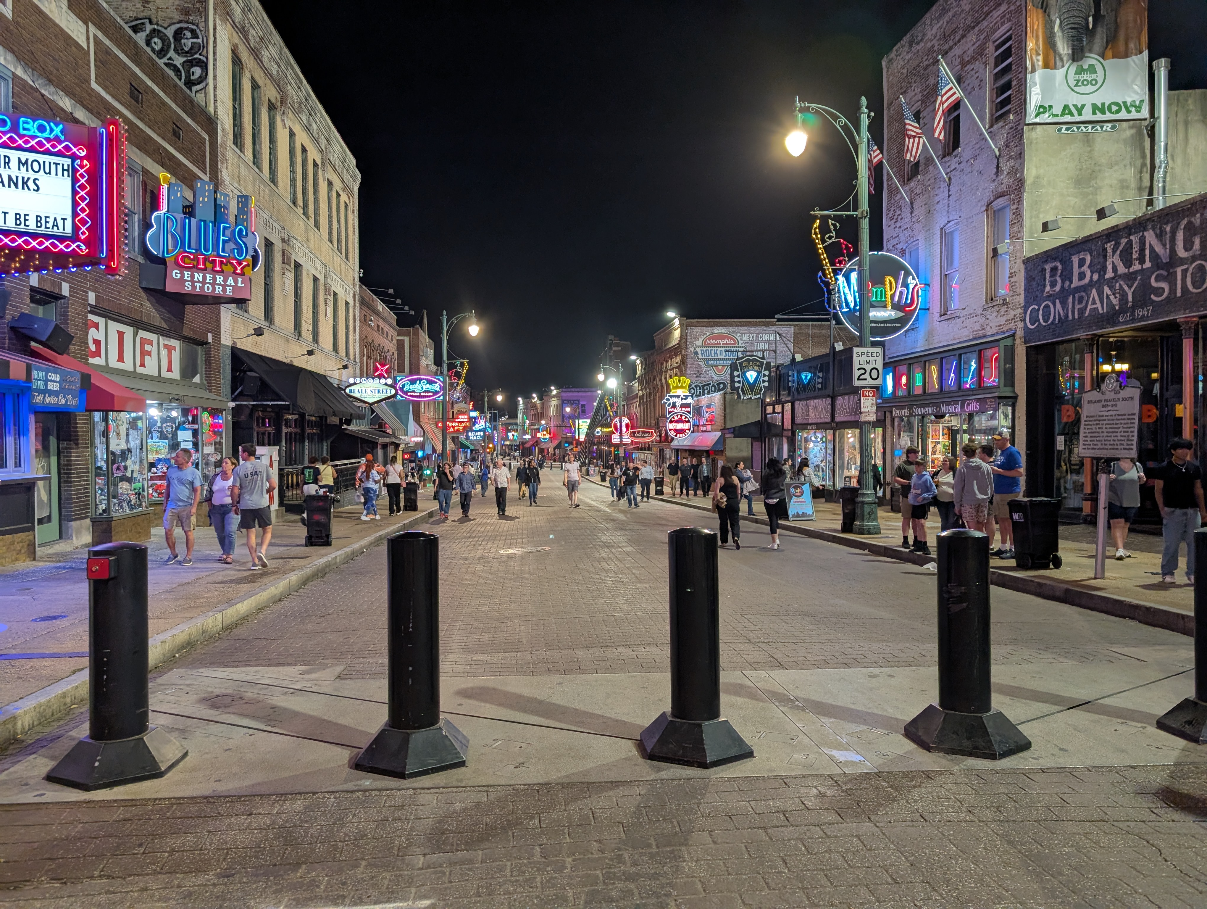 PXL 20250328 014939716