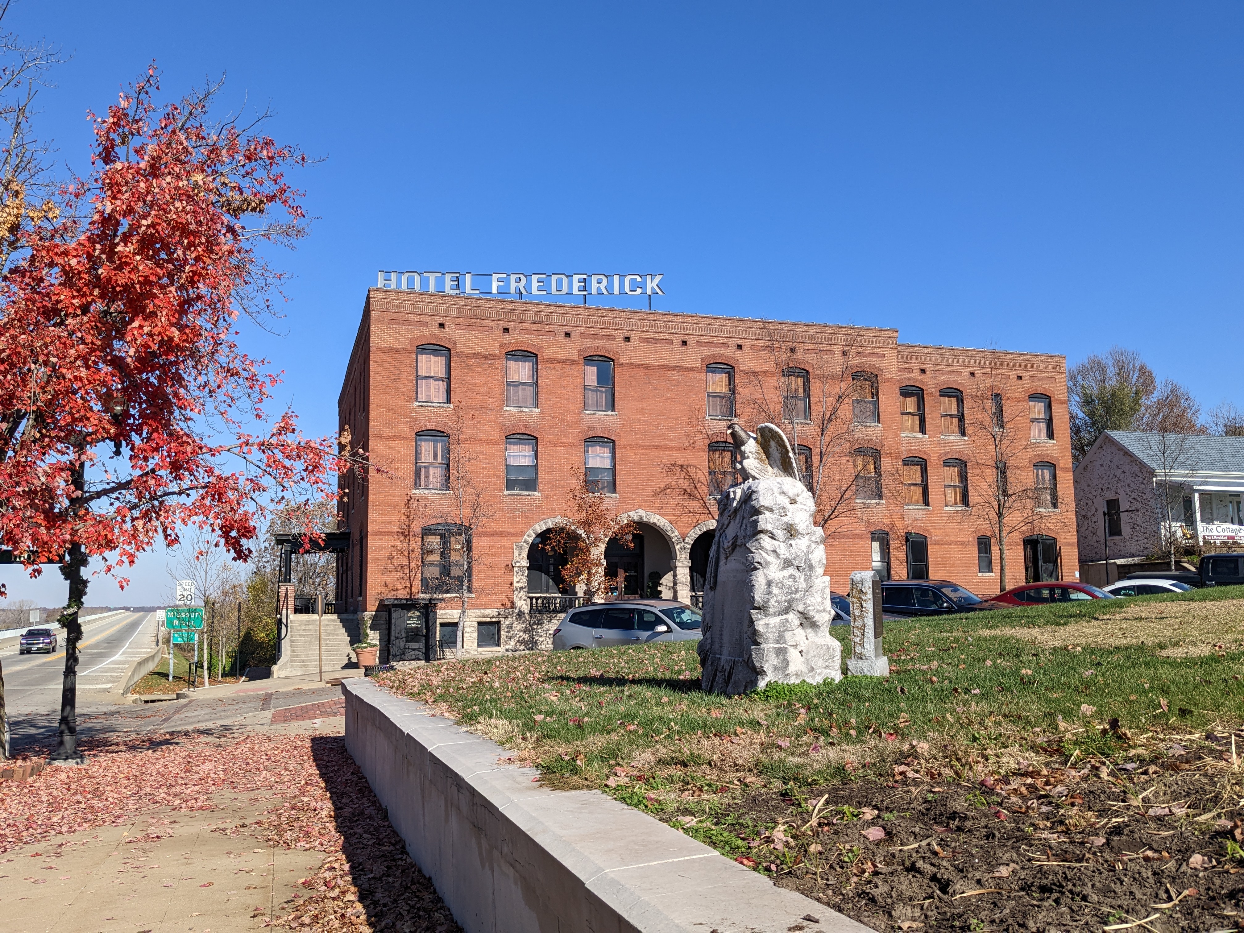 PXL 20221102 162030690