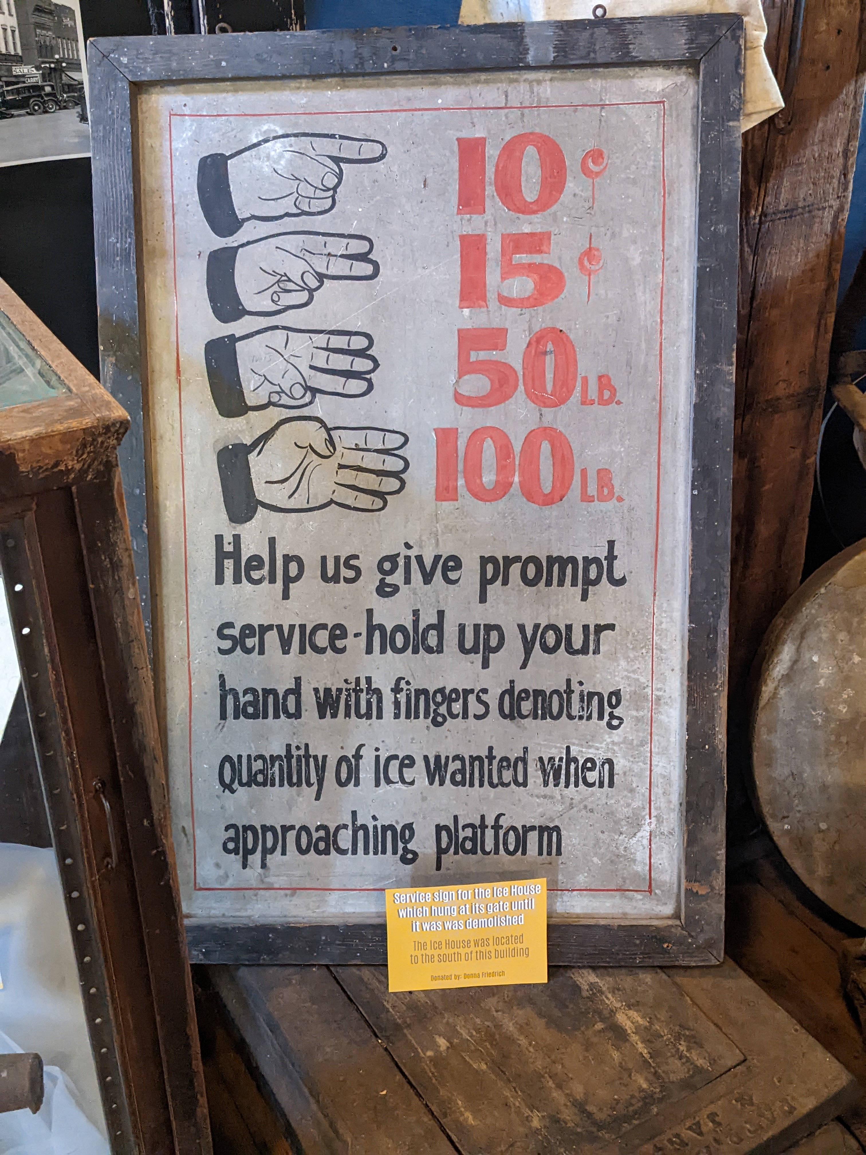 PXL 20221102 182508033