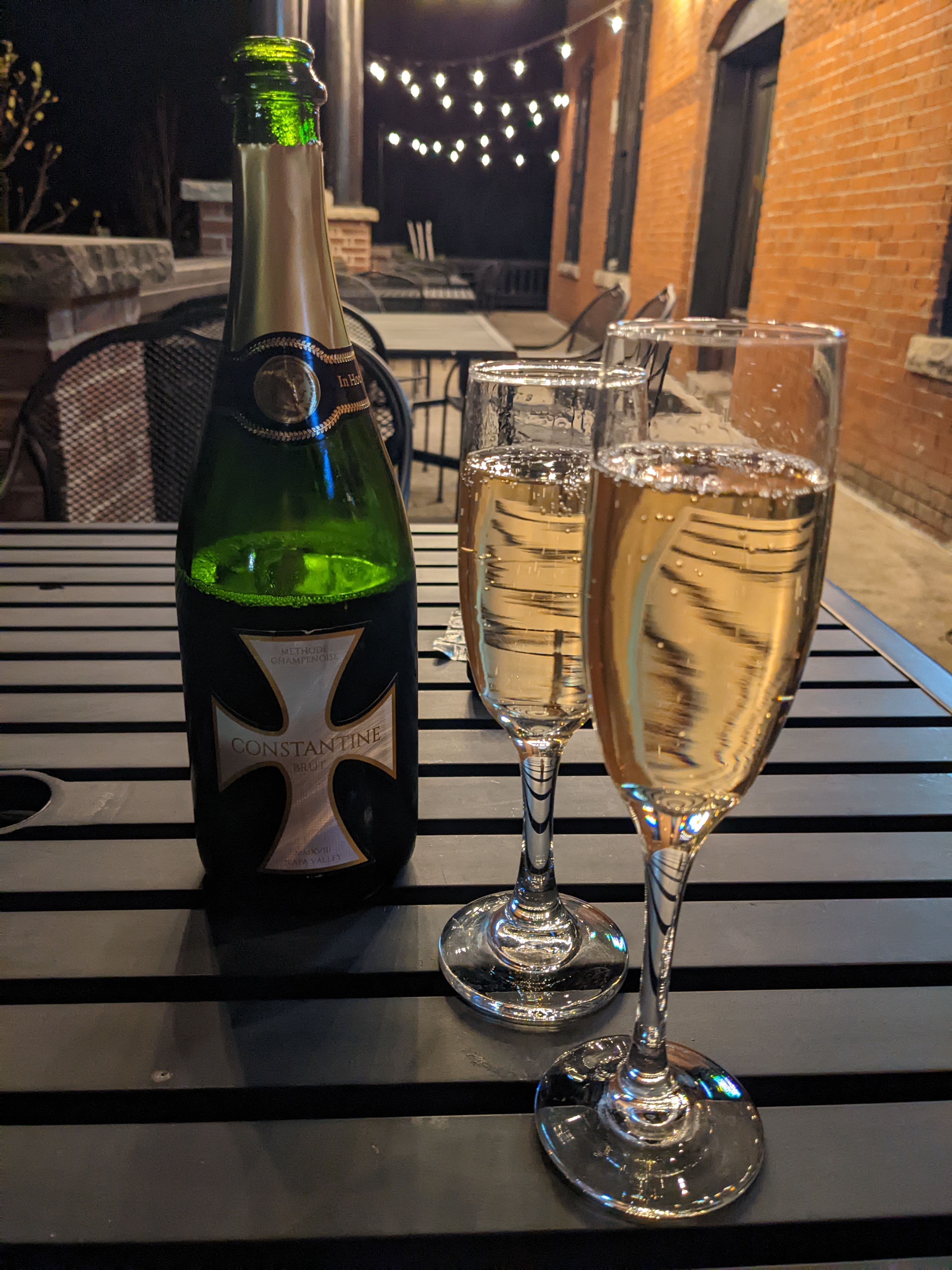 PXL 20221103 011025820