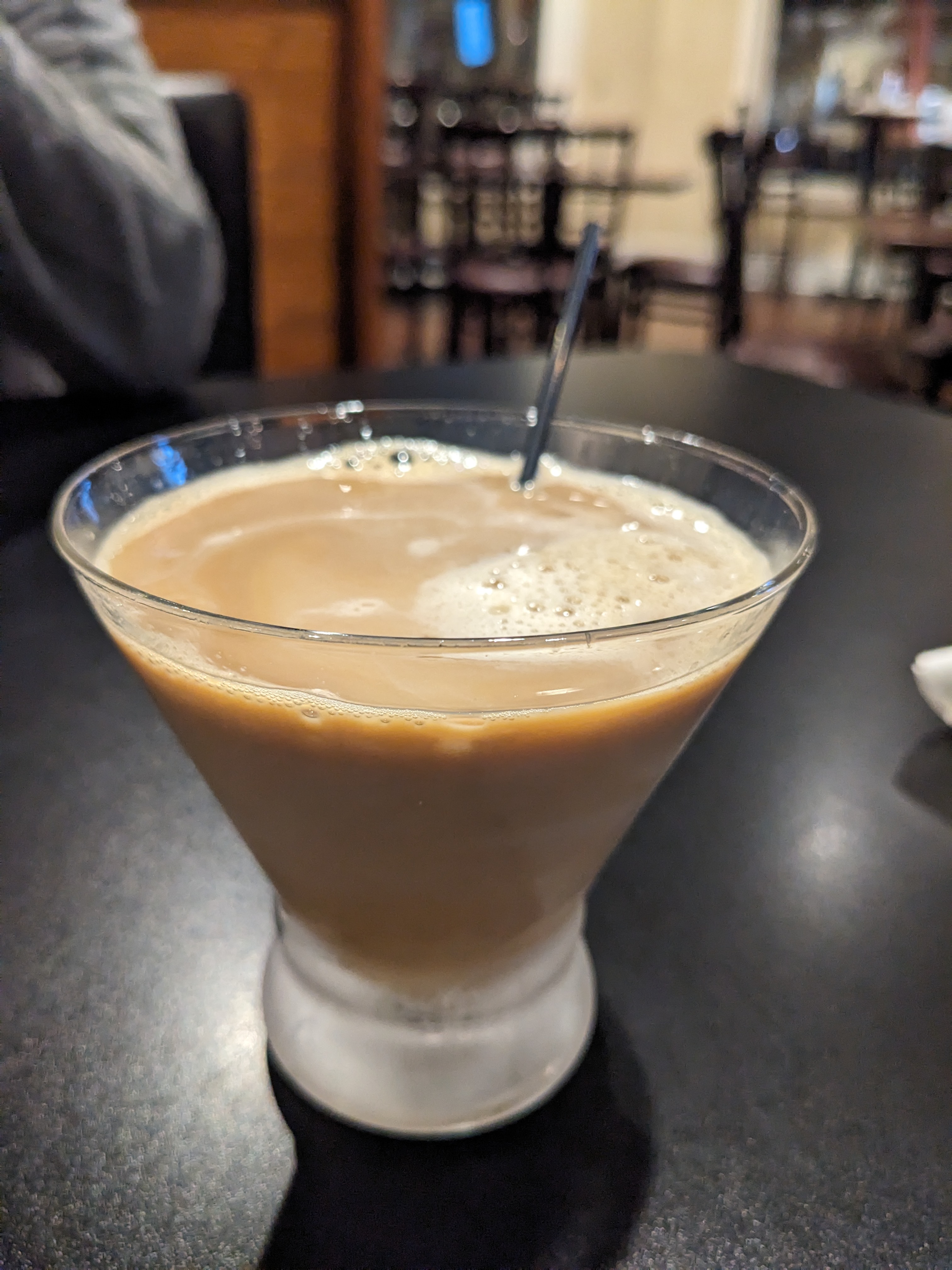 PXL 20231107 234415324