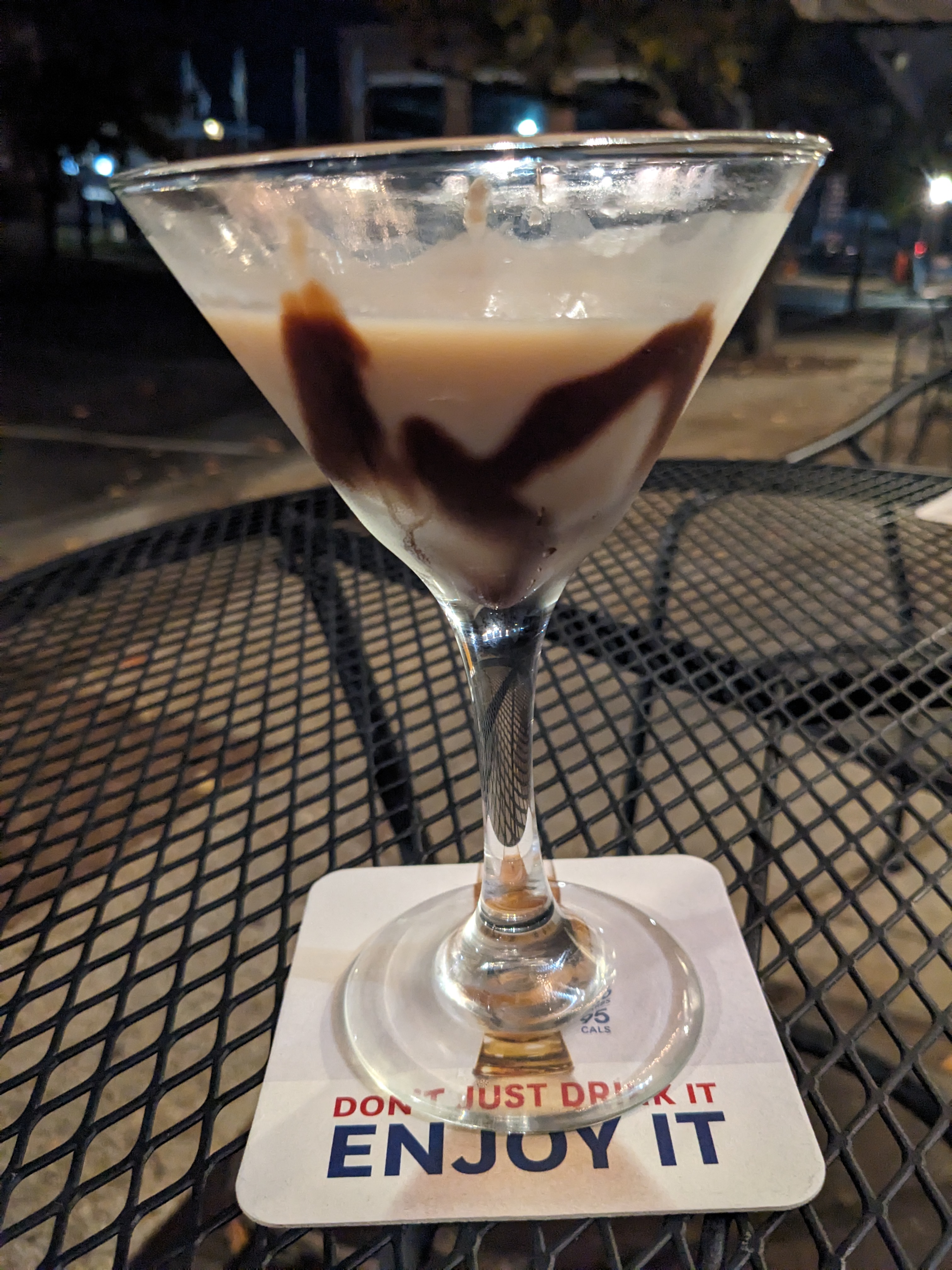 PXL 20231108 010522906