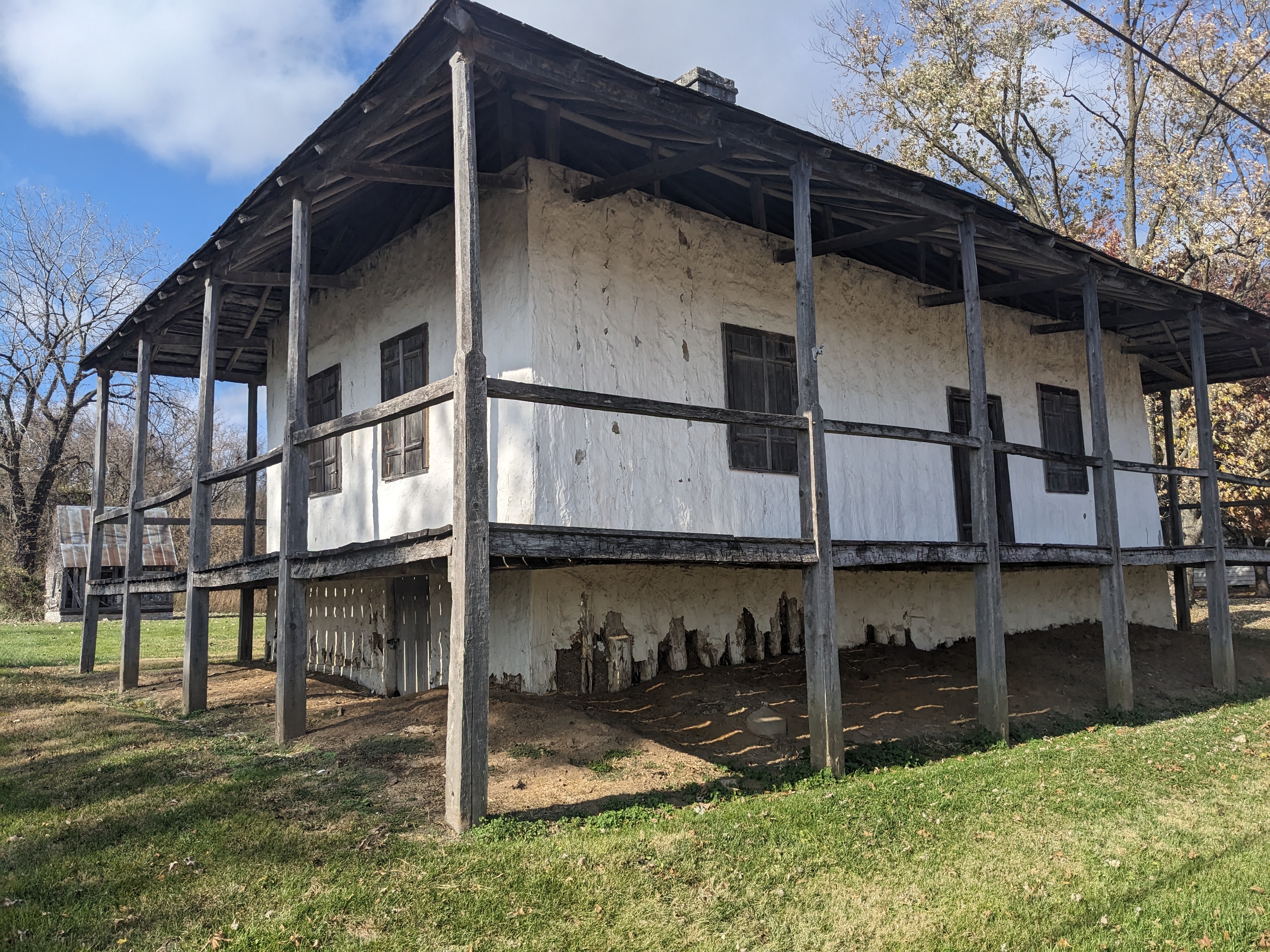 PXL 20231108 163725748