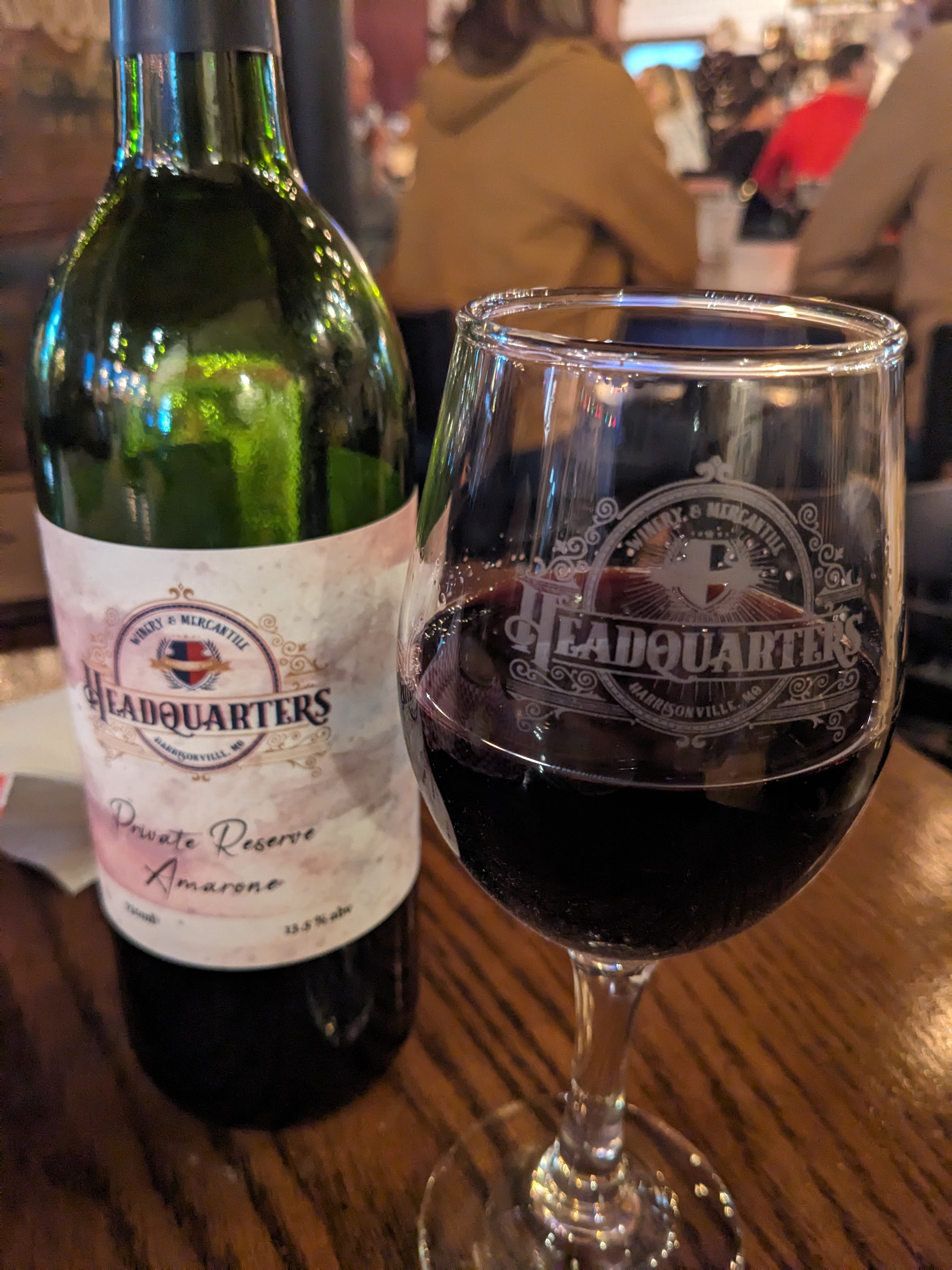 PXL 20241101 233037990