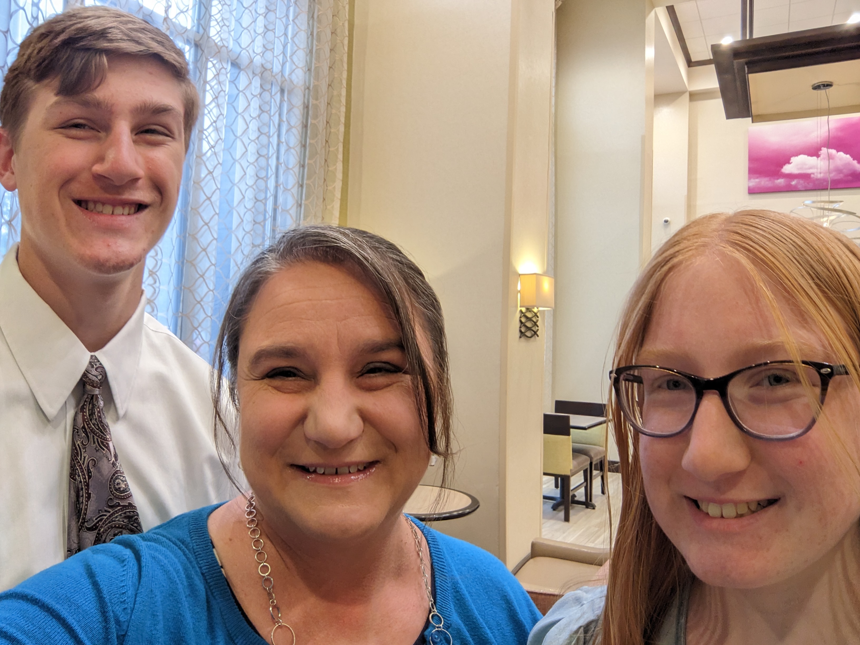 PXL 20230408 190849413