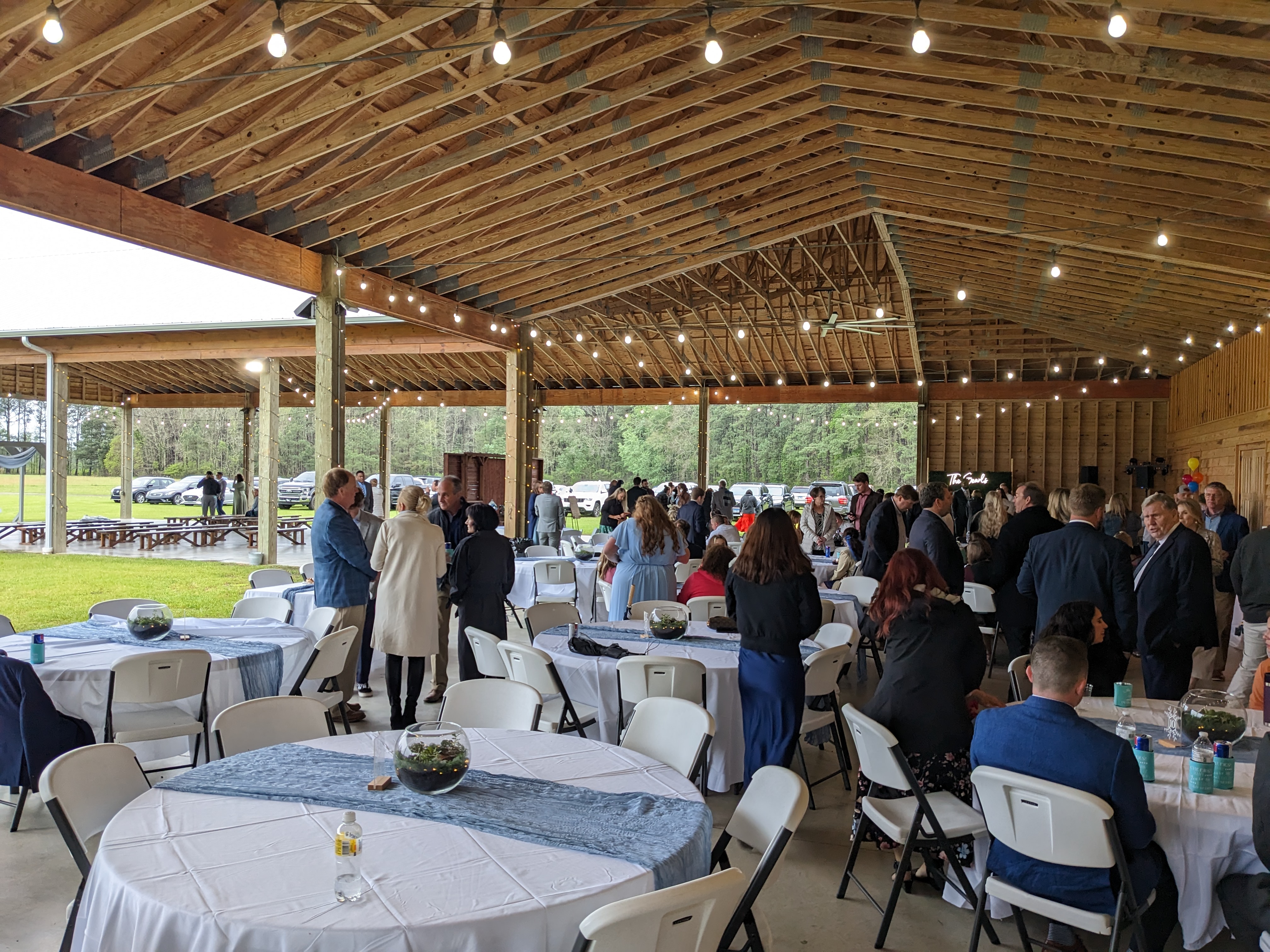 PXL 20230408 211501057.MP