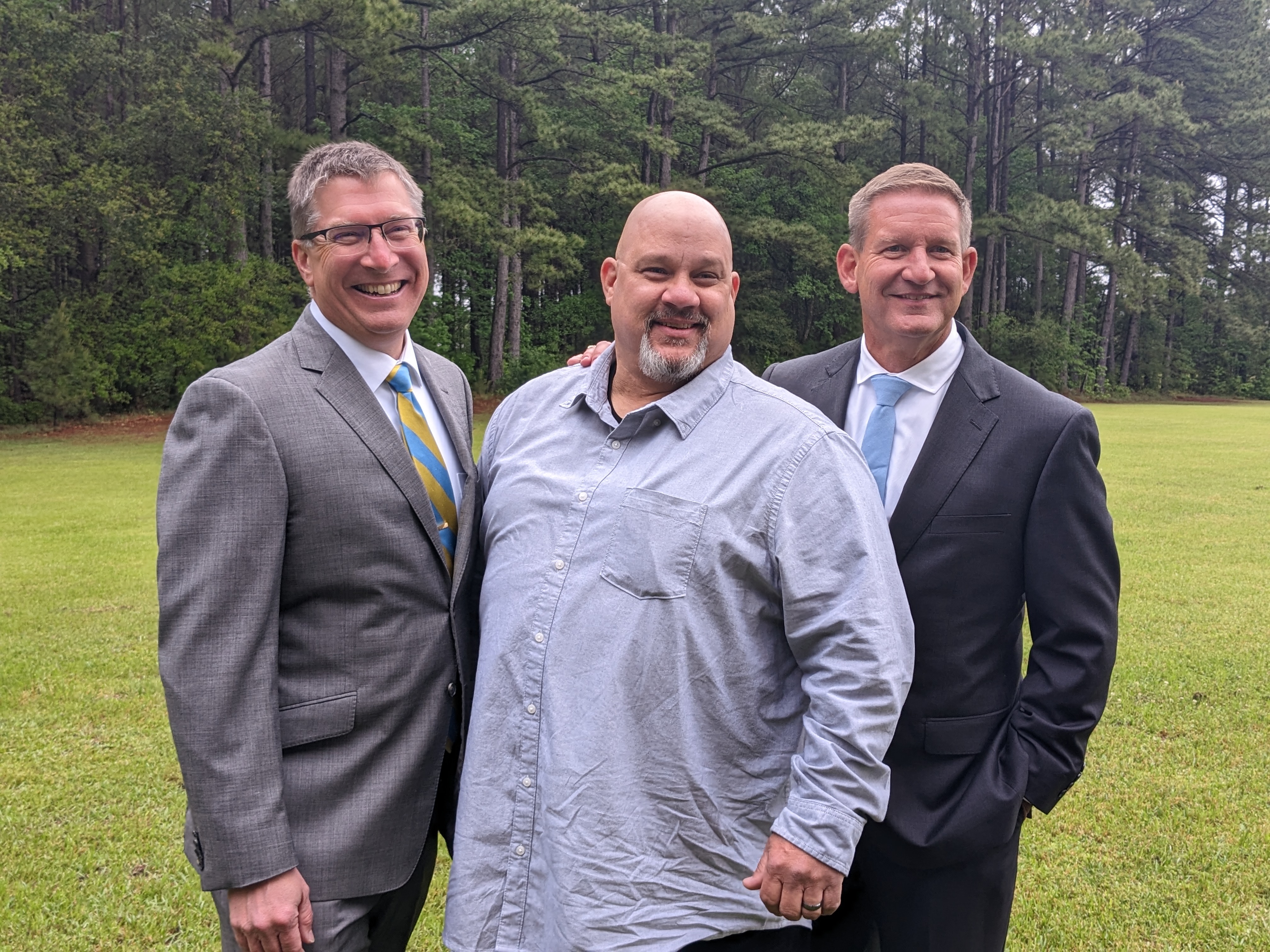 PXL 20230408 213256927