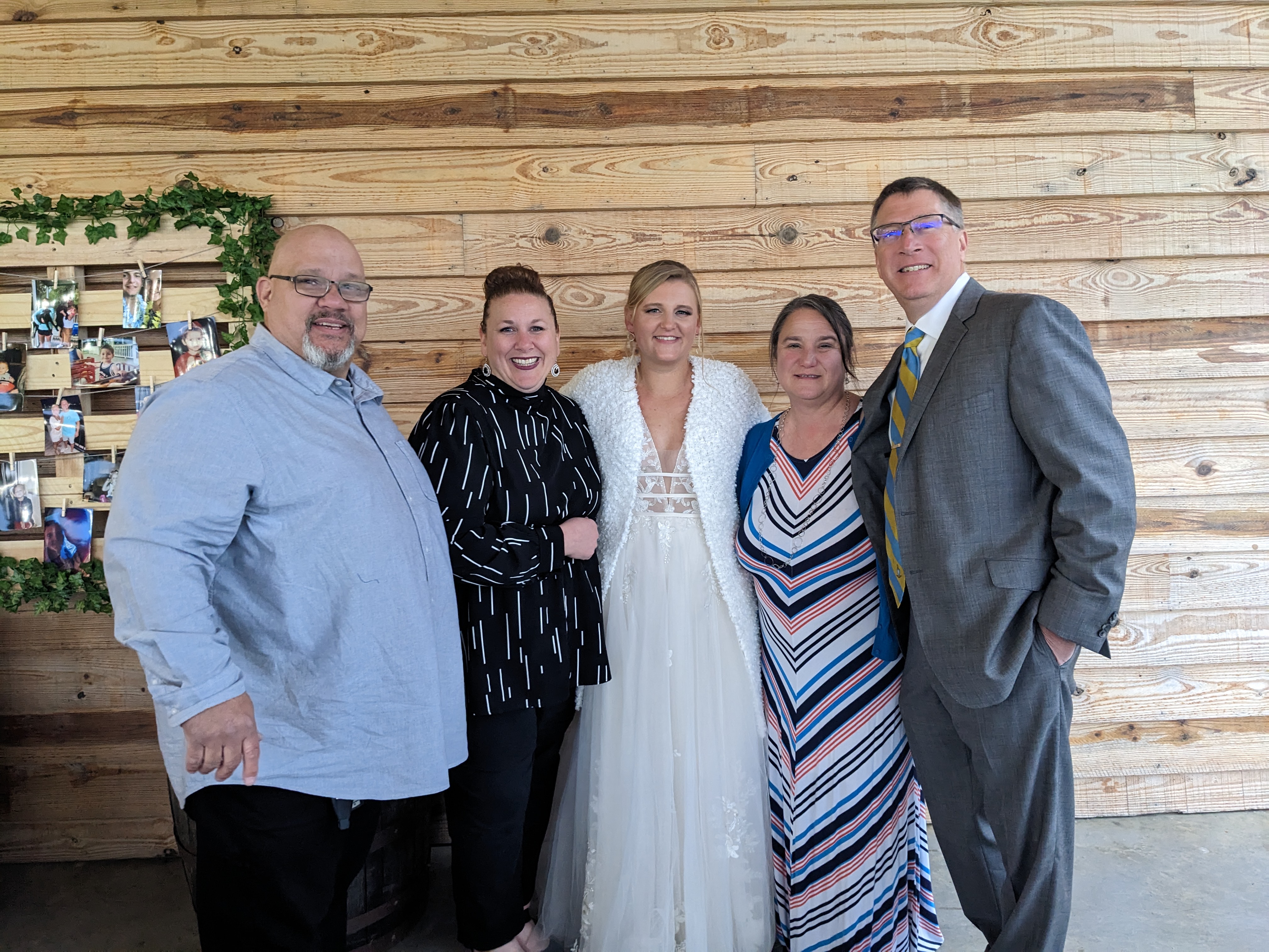 PXL 20230408 230154425