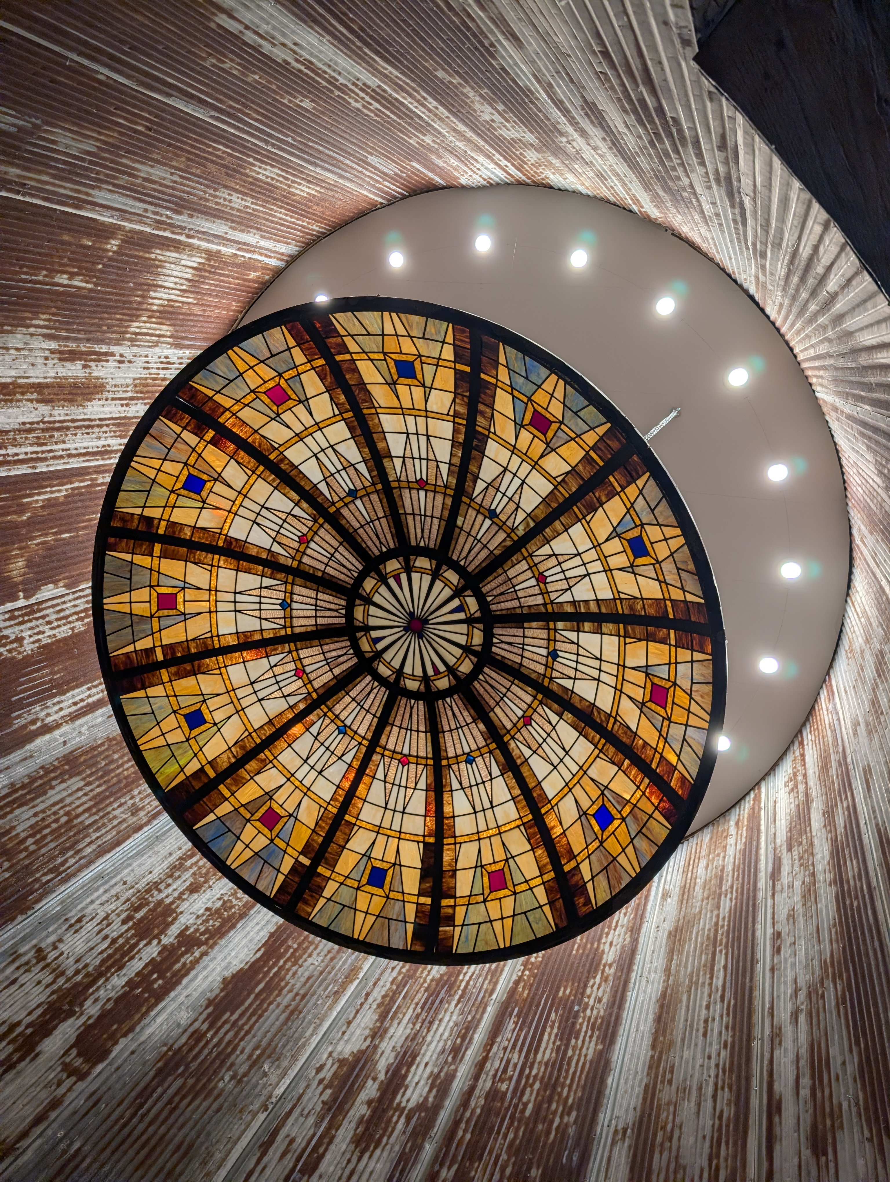 PXL 20251025 222420512