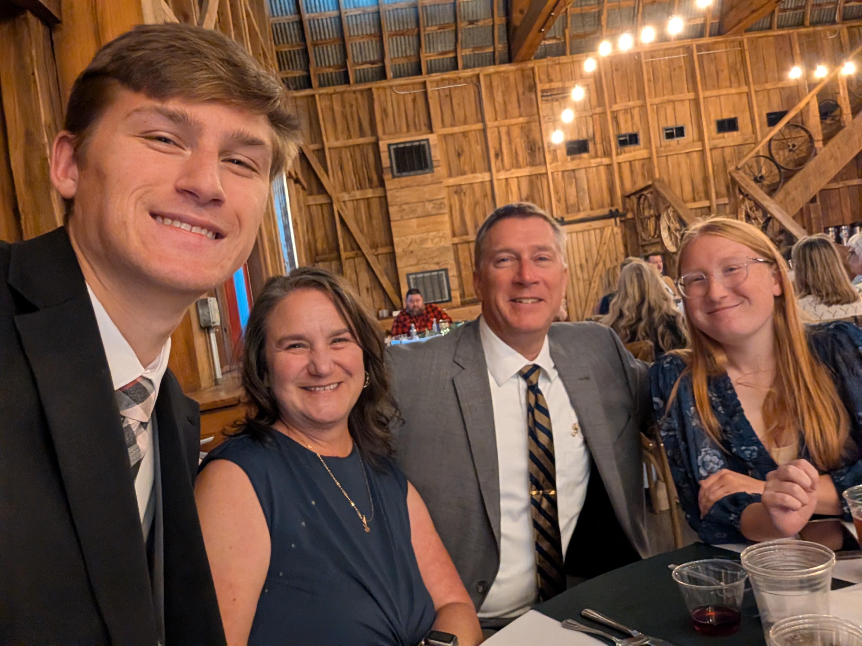 PXL 20251025 225144944