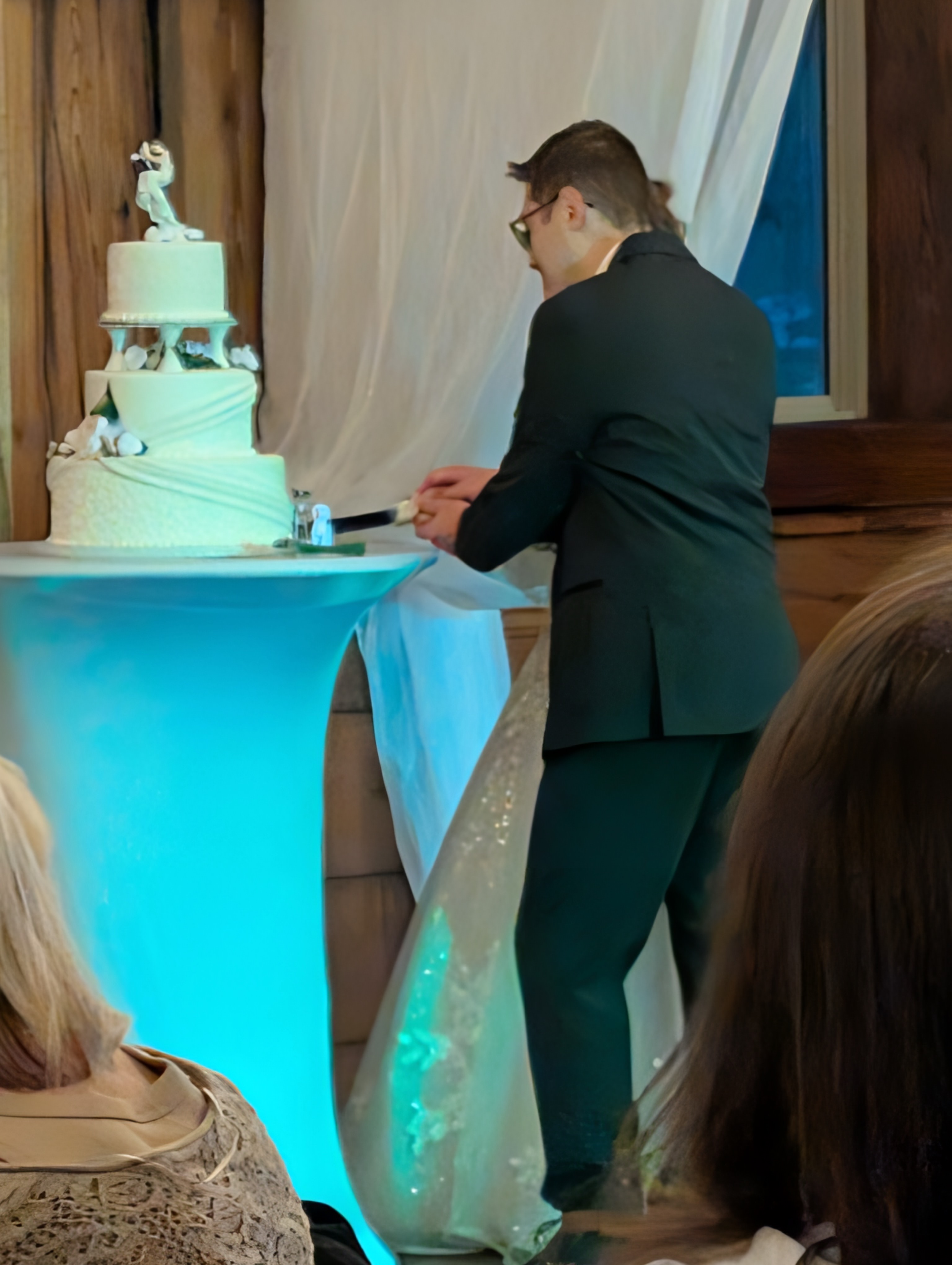 PXL 20251025 231838510