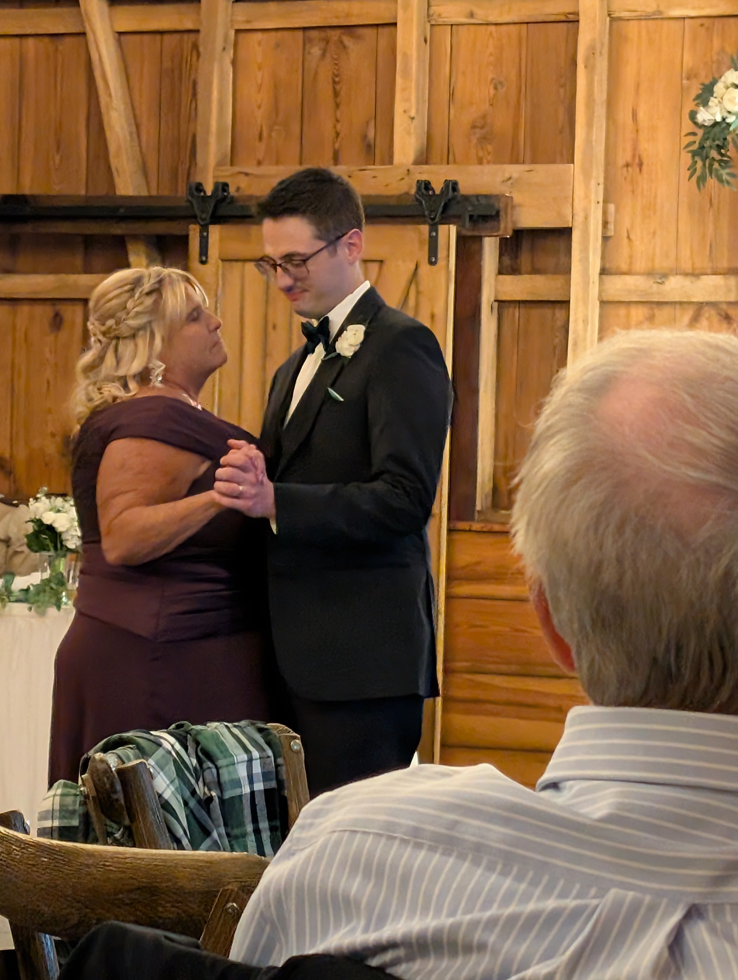 PXL 20251026 004216343