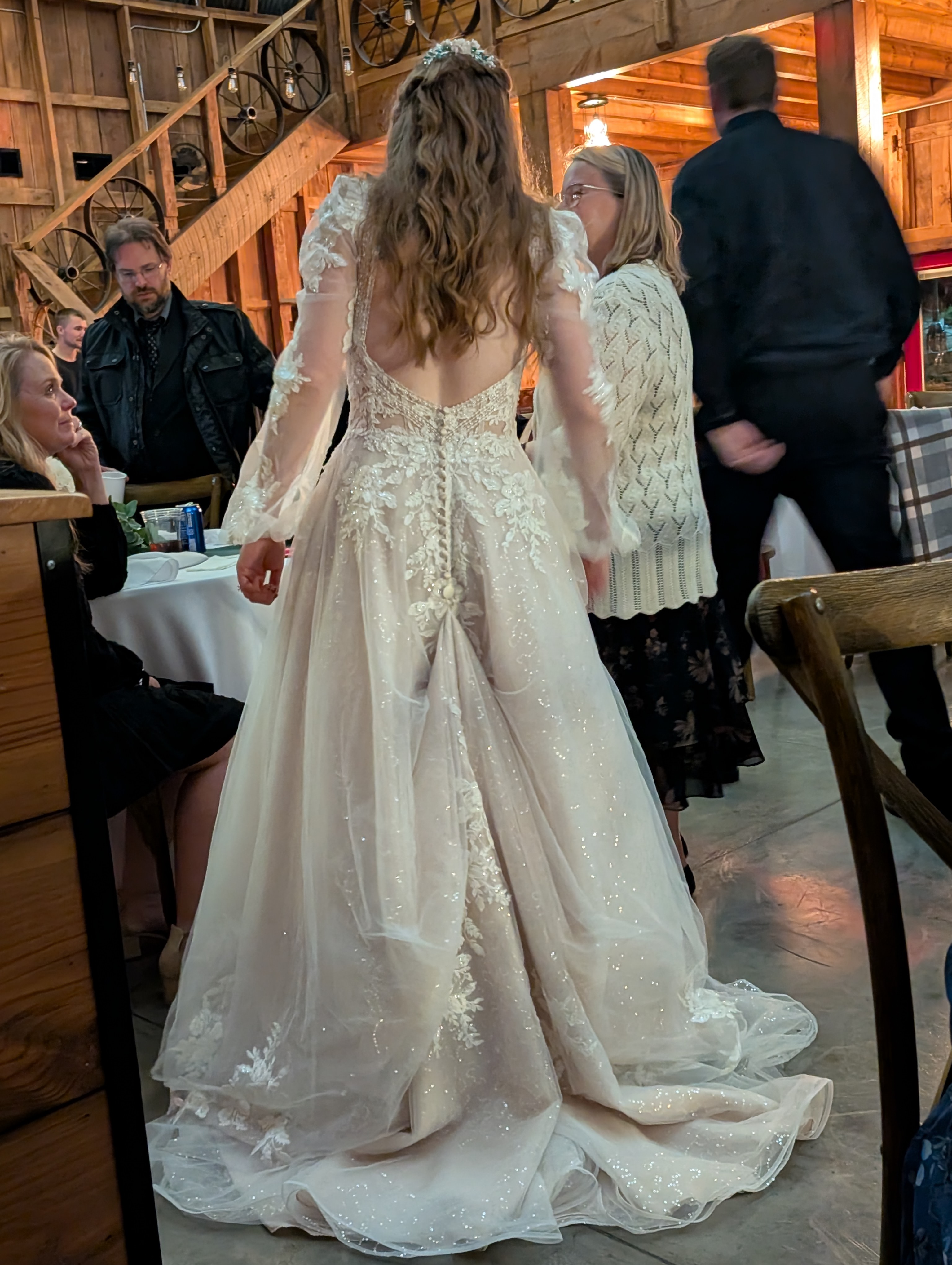 PXL 20251026 012019651