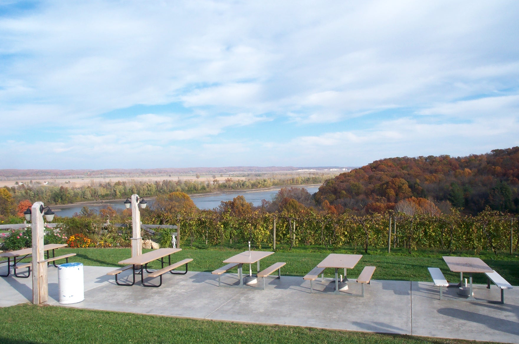 Oak Glenn Winey (November 2005)