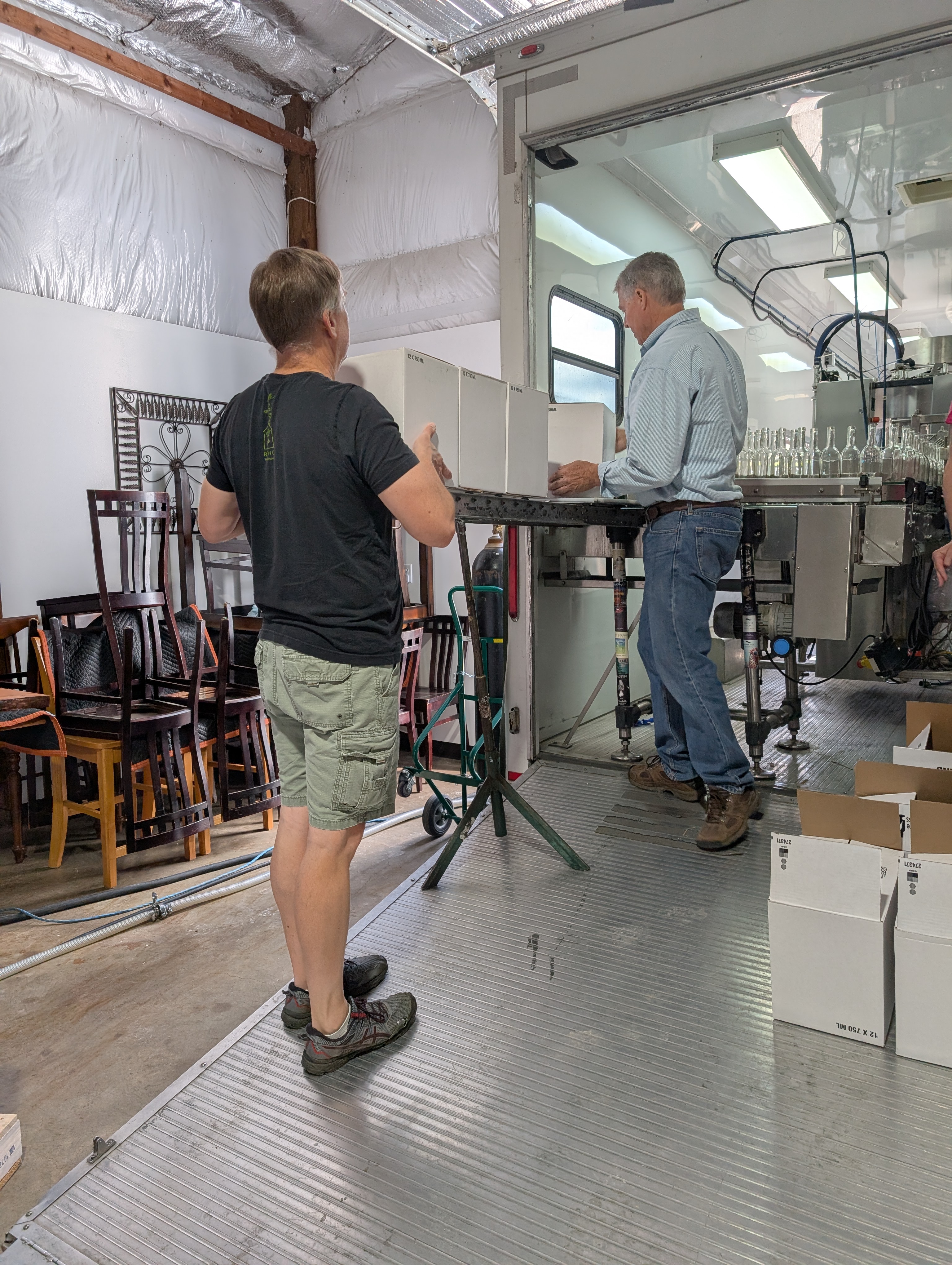 PXL 20250528 152155105