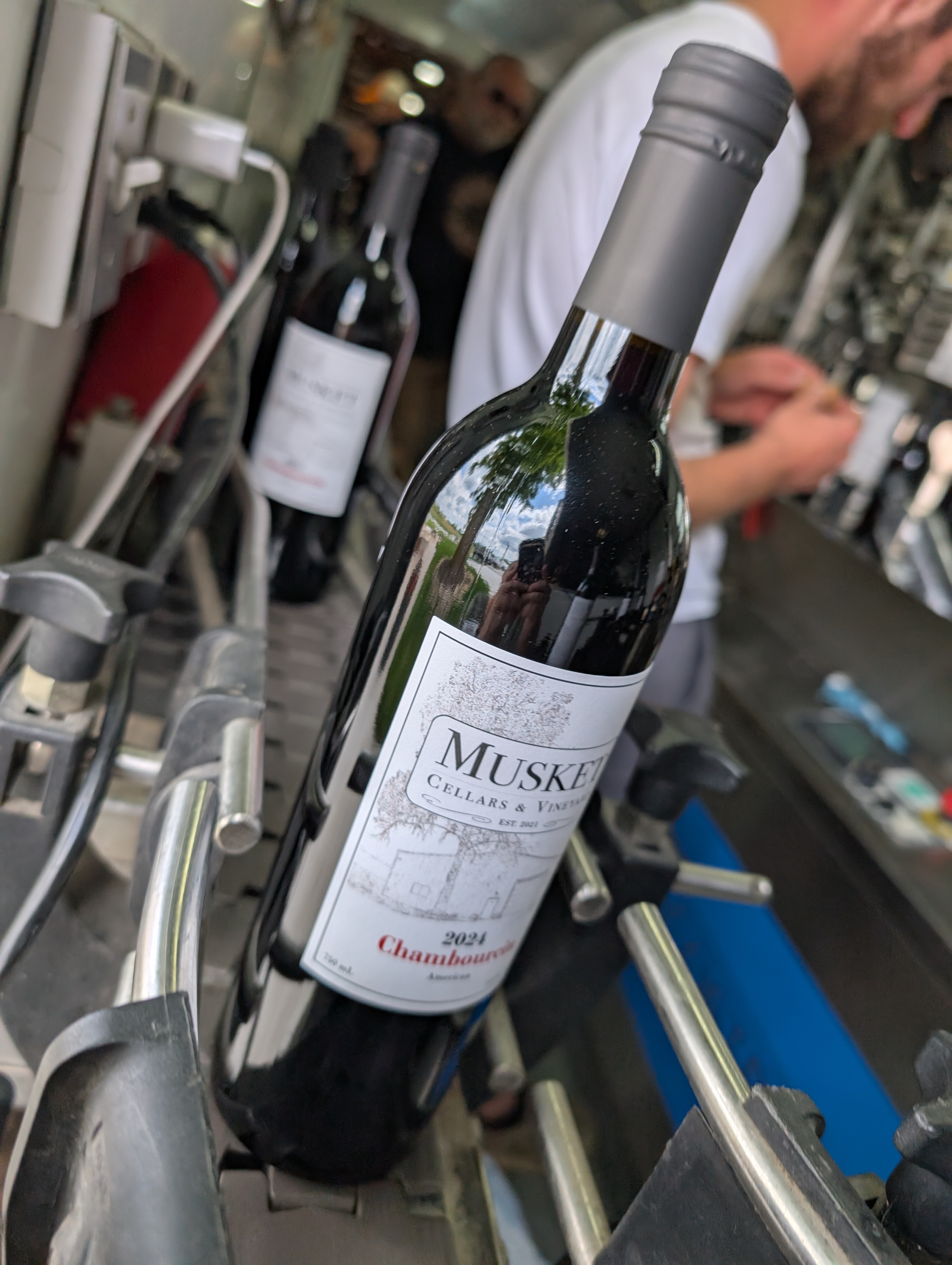 PXL 20250528 184046636