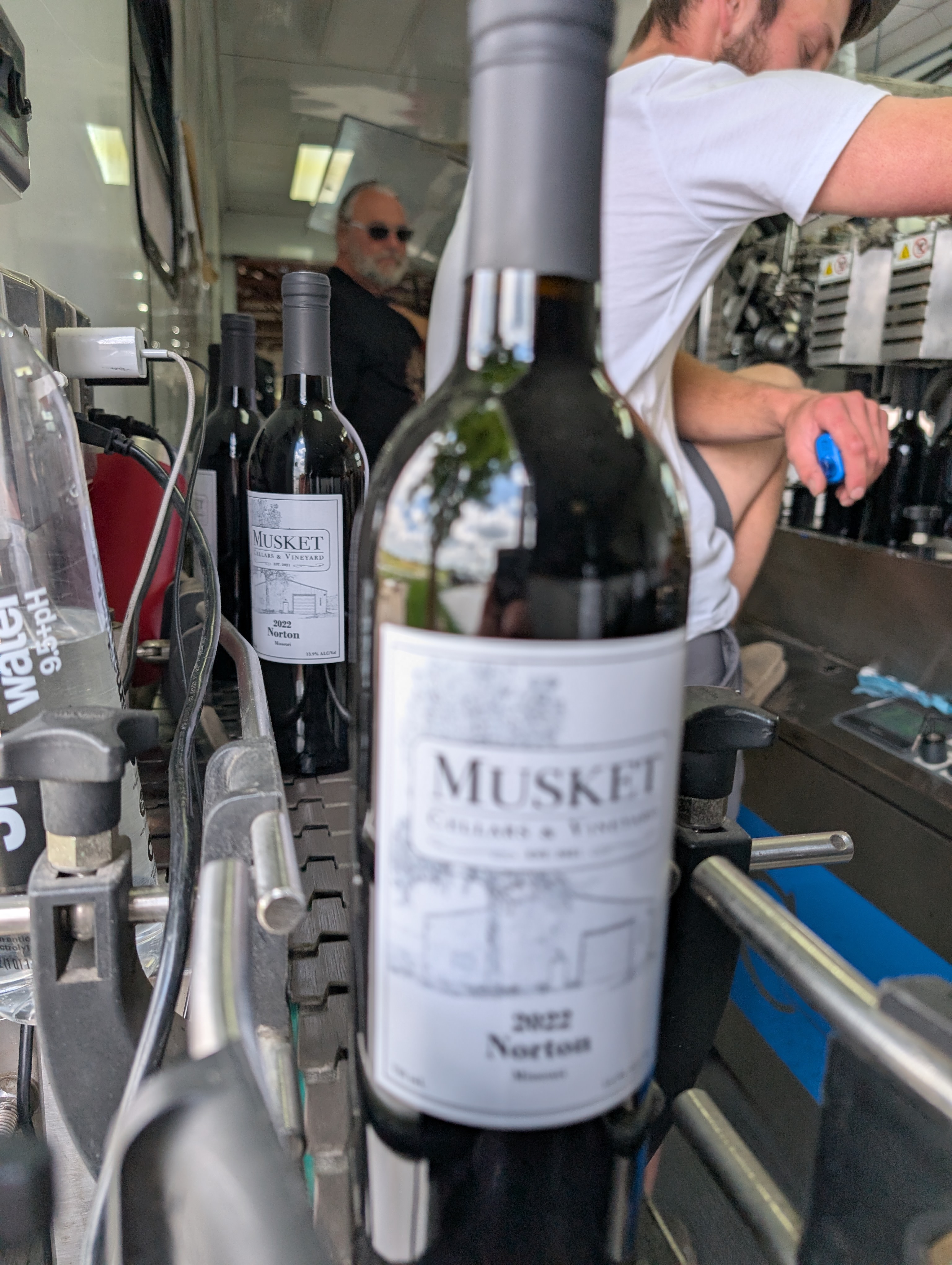 PXL 20250528 190509748