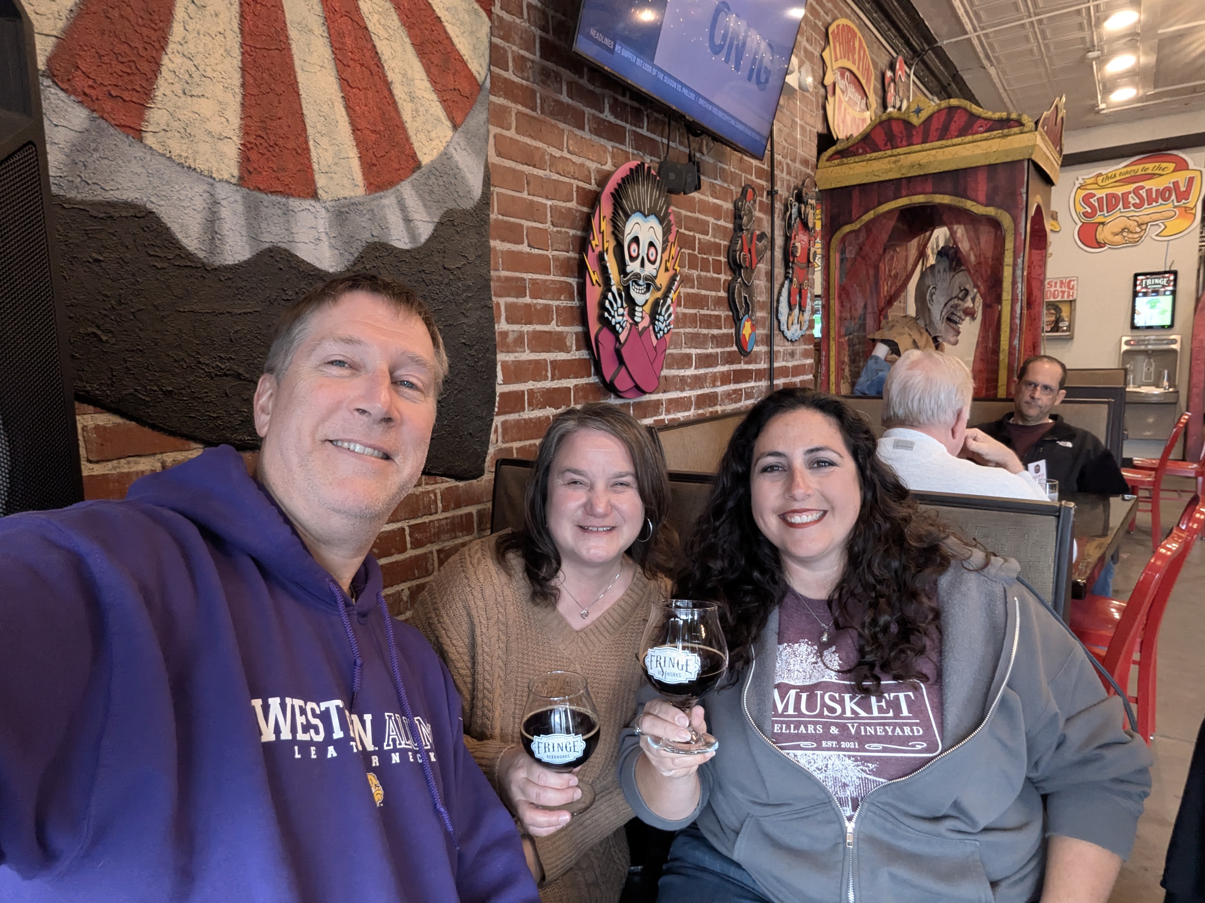 PXL 20250405 203156689.RAW 01.COVER