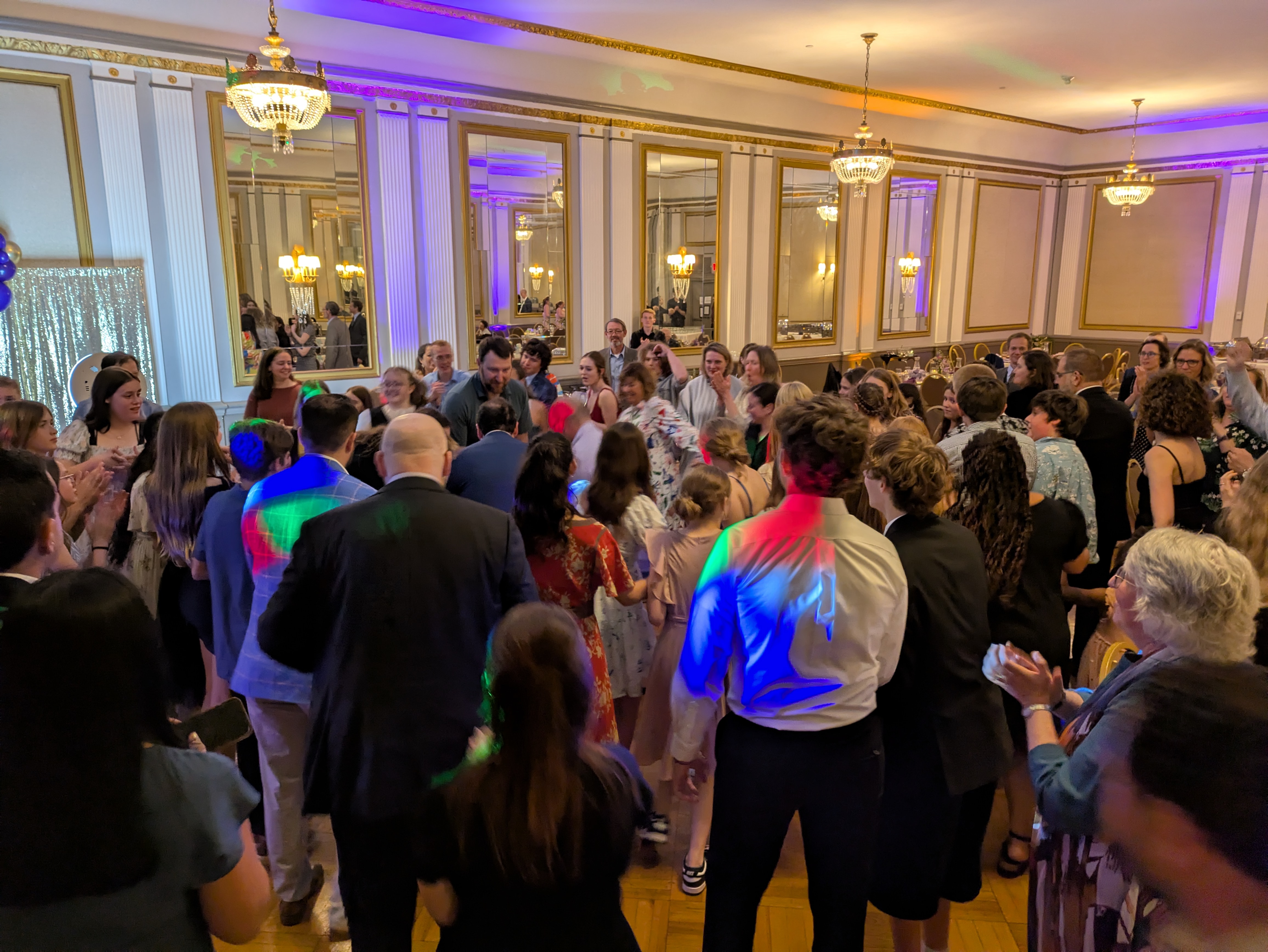 PXL 20250525 021503608.RAW 01.MP.COVER