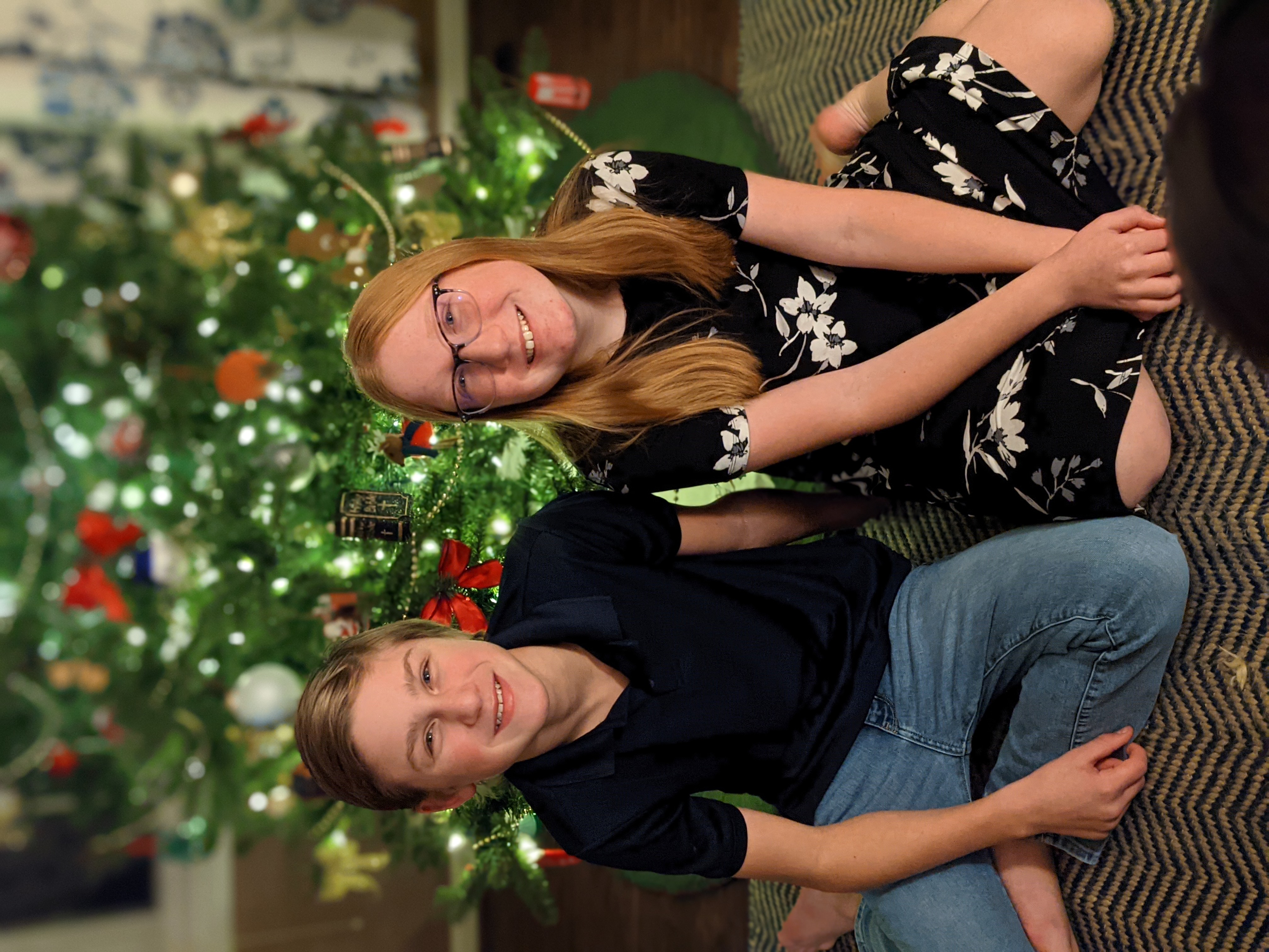 PXL 20201212 232422117.PORTRAIT