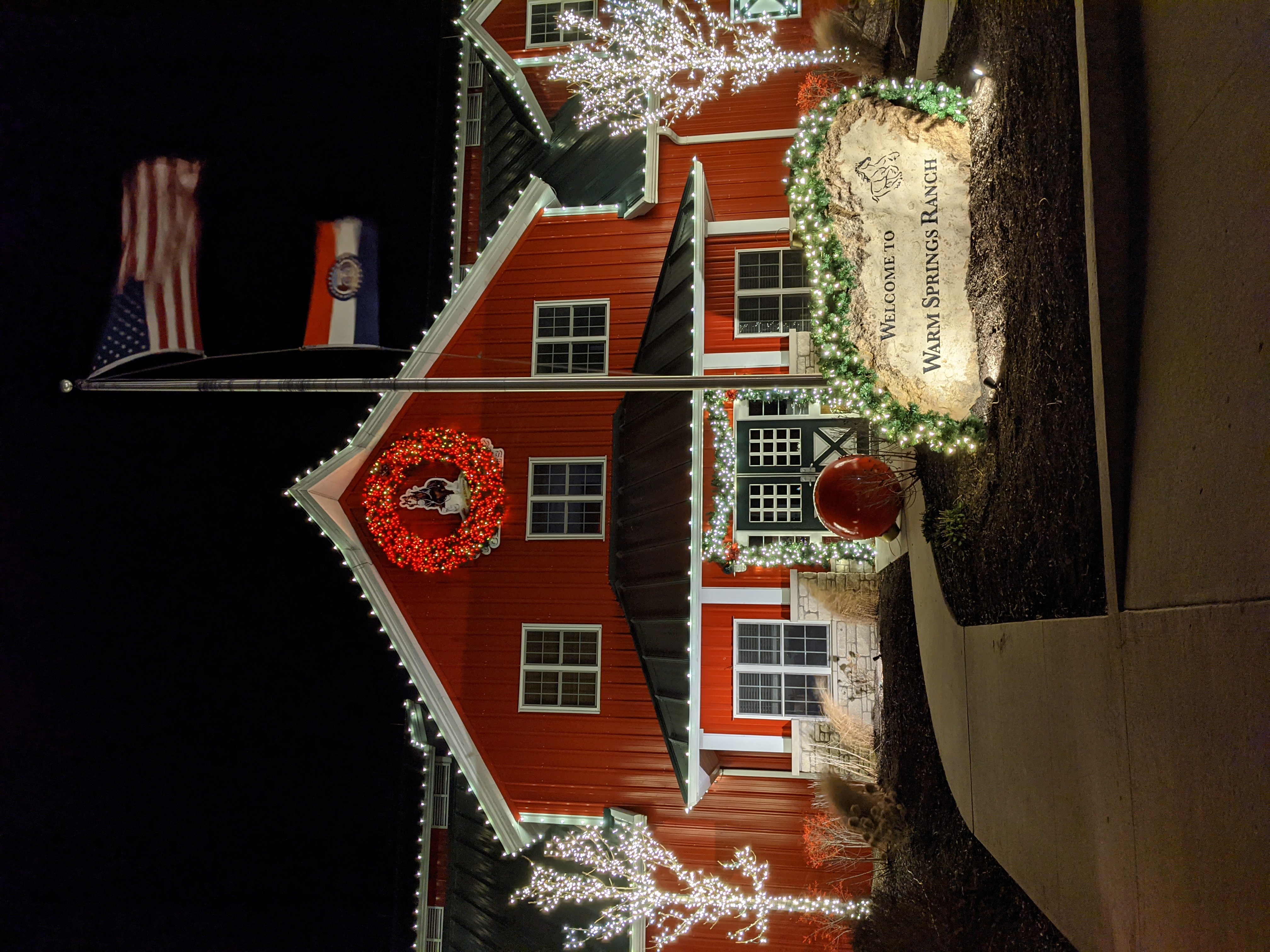 PXL 20201224 010040172