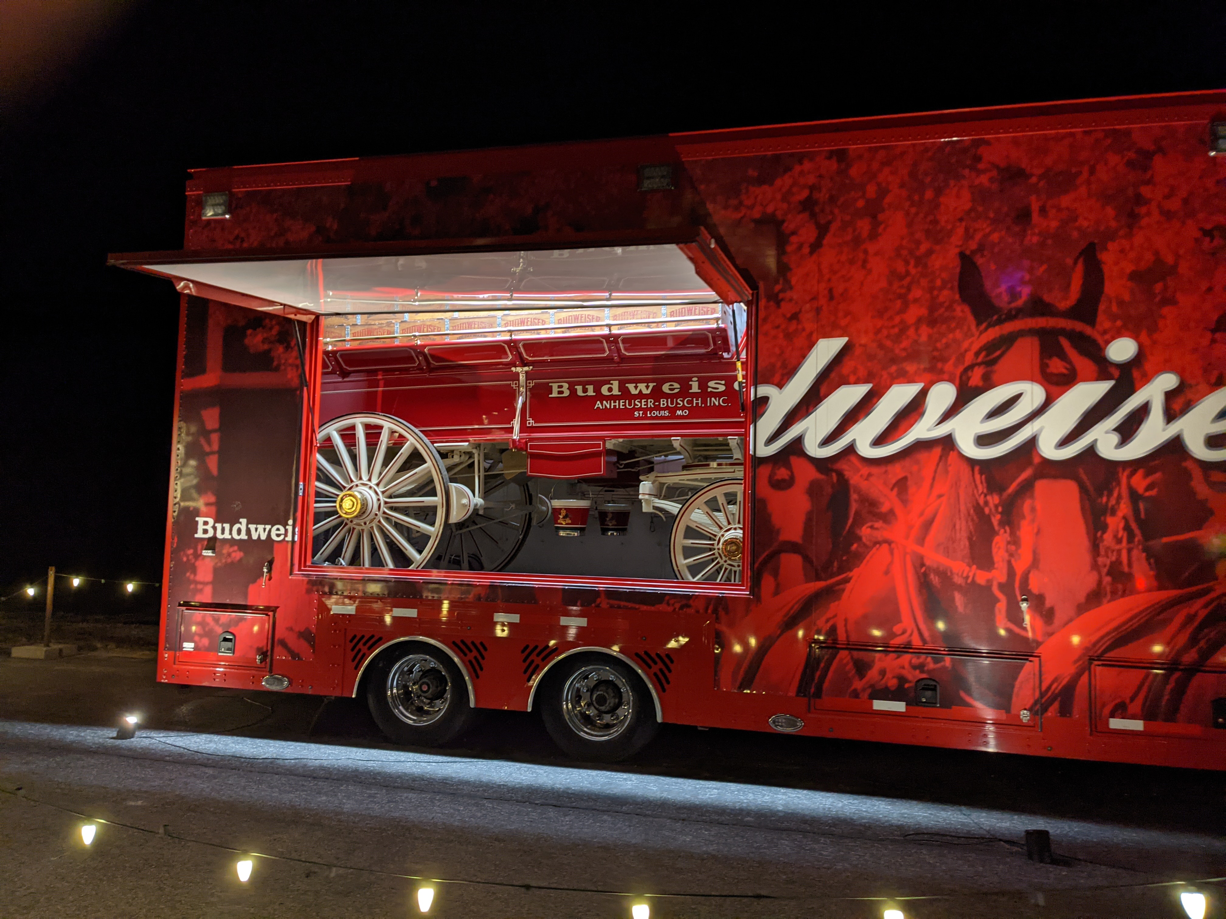 PXL 20201224 005919841