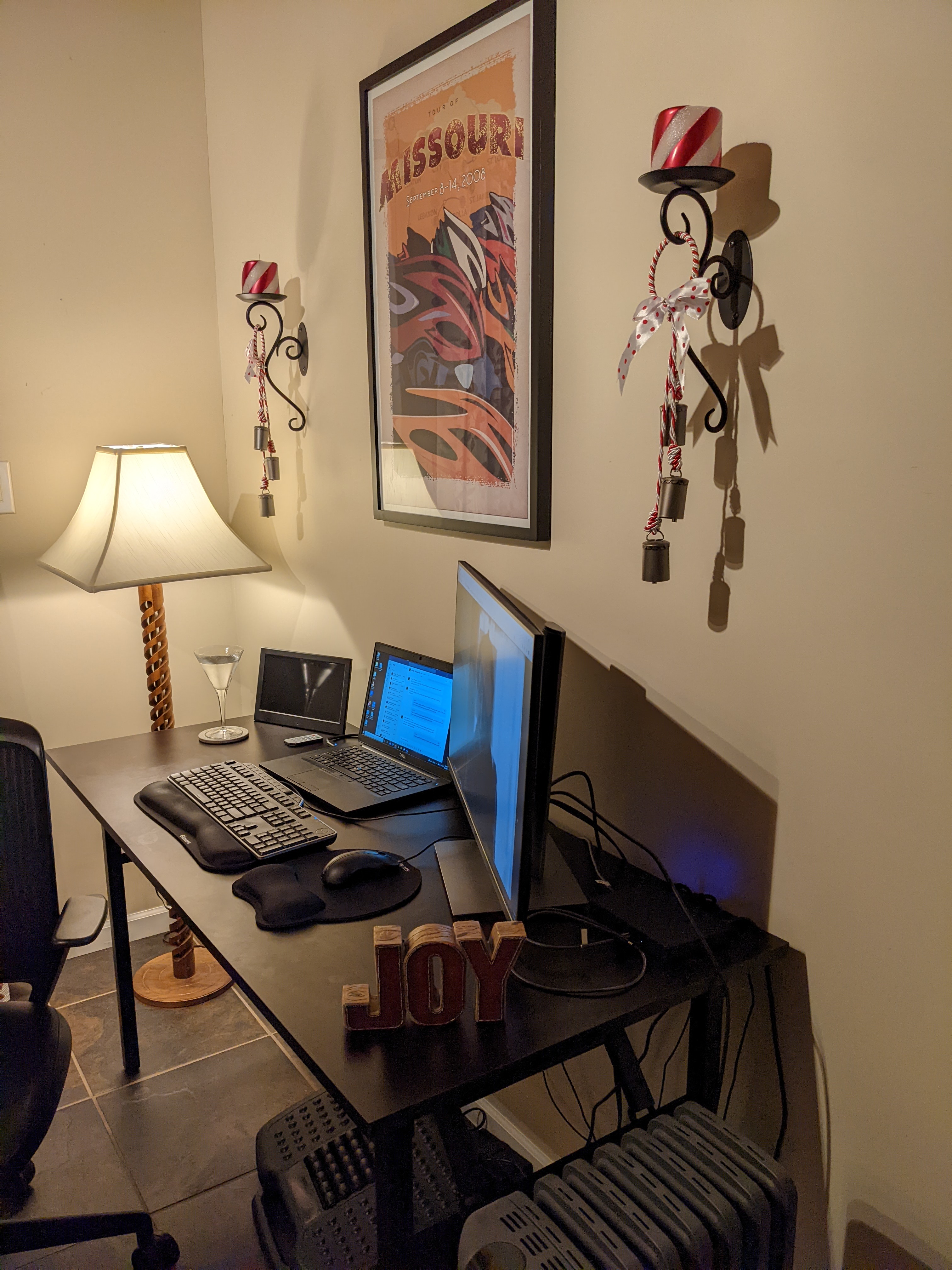 PXL 20211207 011946972