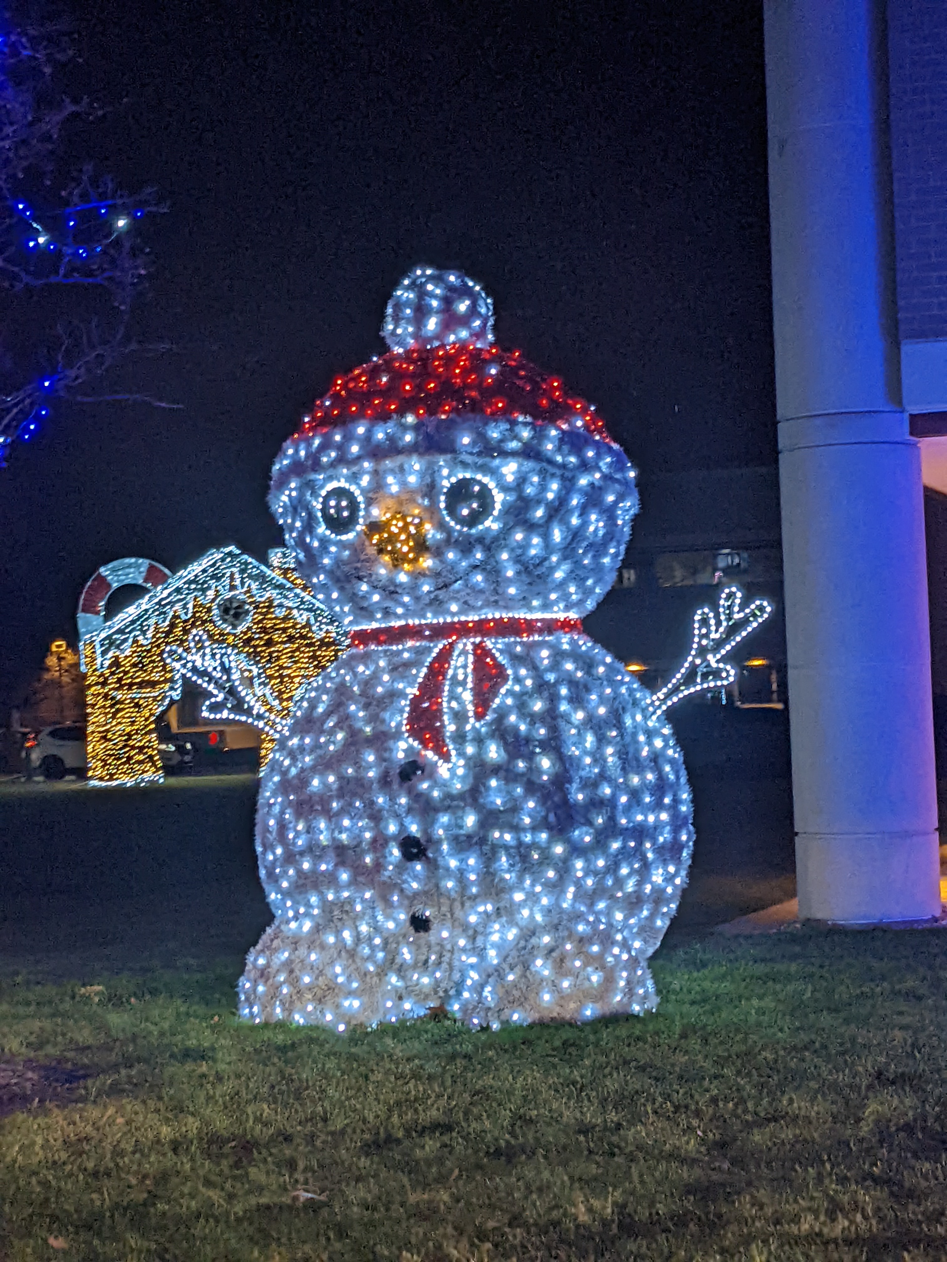 PXL 20211215 034312016