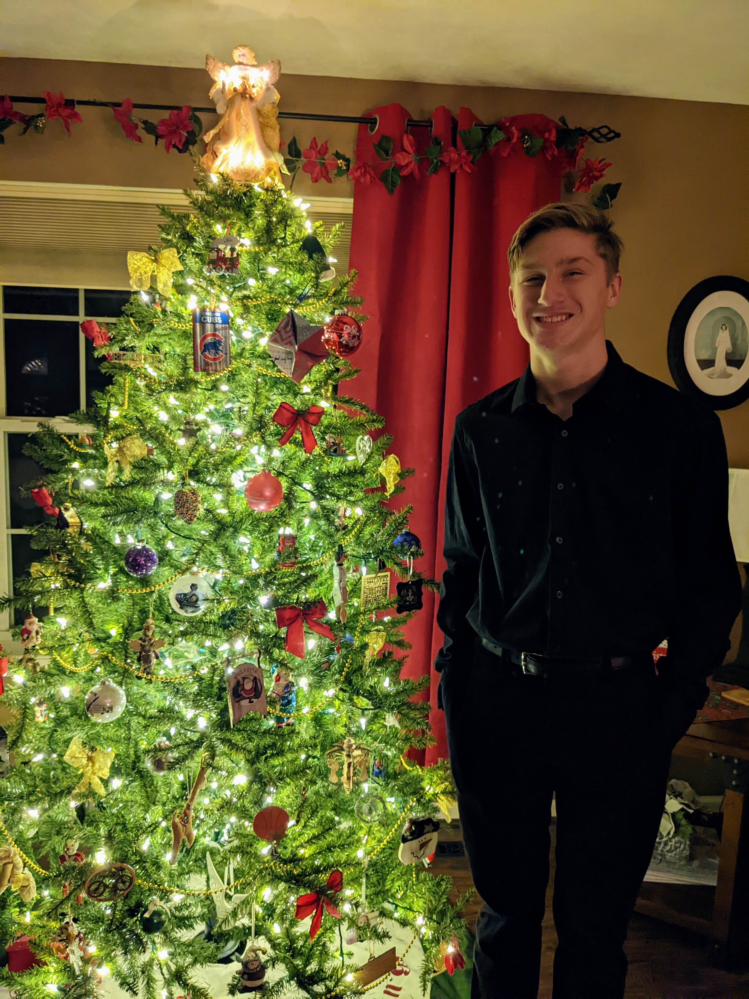 PXL 20221206 235712695 2