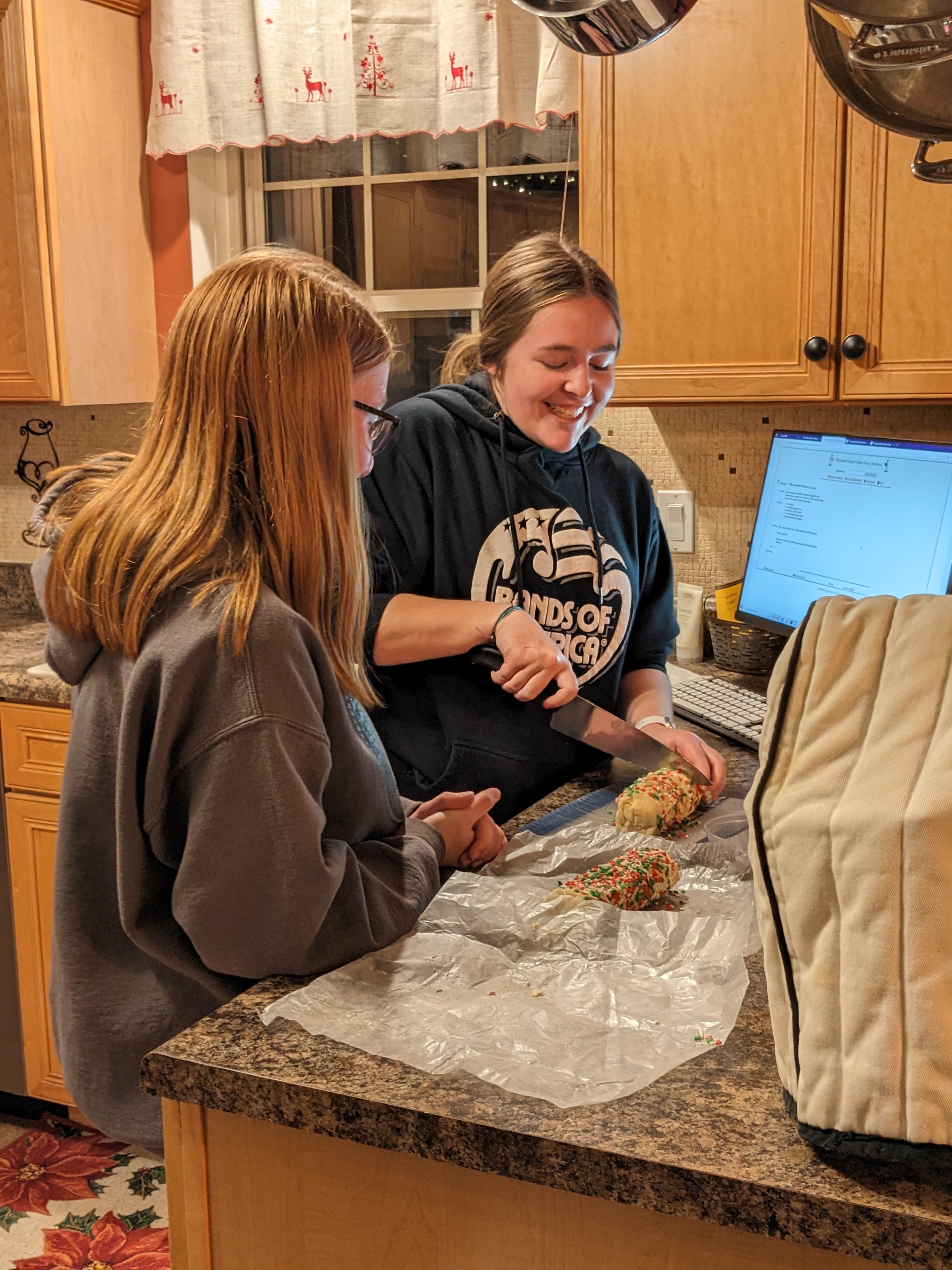 PXL 20221211 235336155